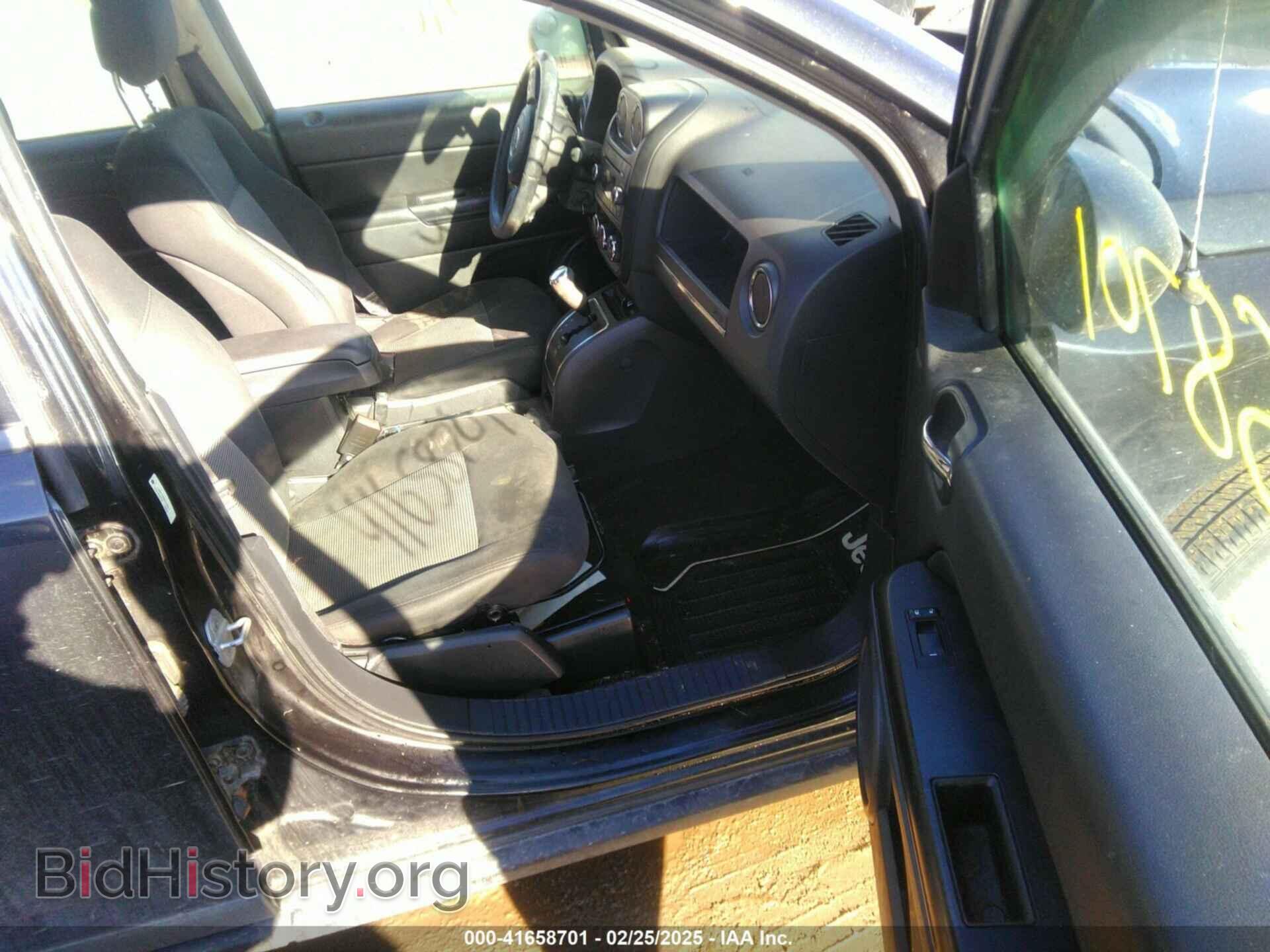 2011 JEEP COMPASS - VIN: 1J4NF1FB8BD159017 - Photo 5