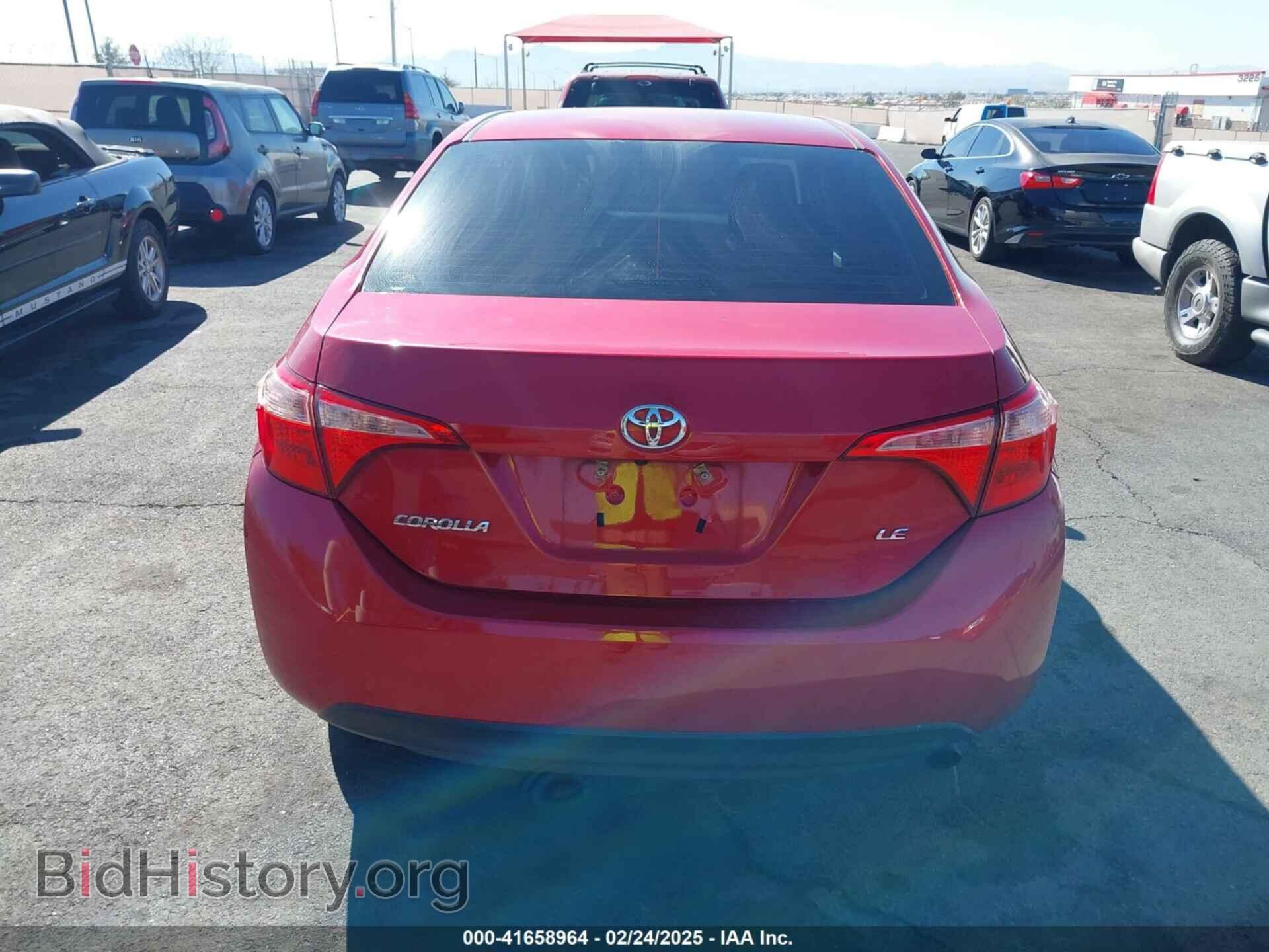 2017 TOYOTA COROLLA - VIN: 2T1BURHEXHC952670 - Фото 16