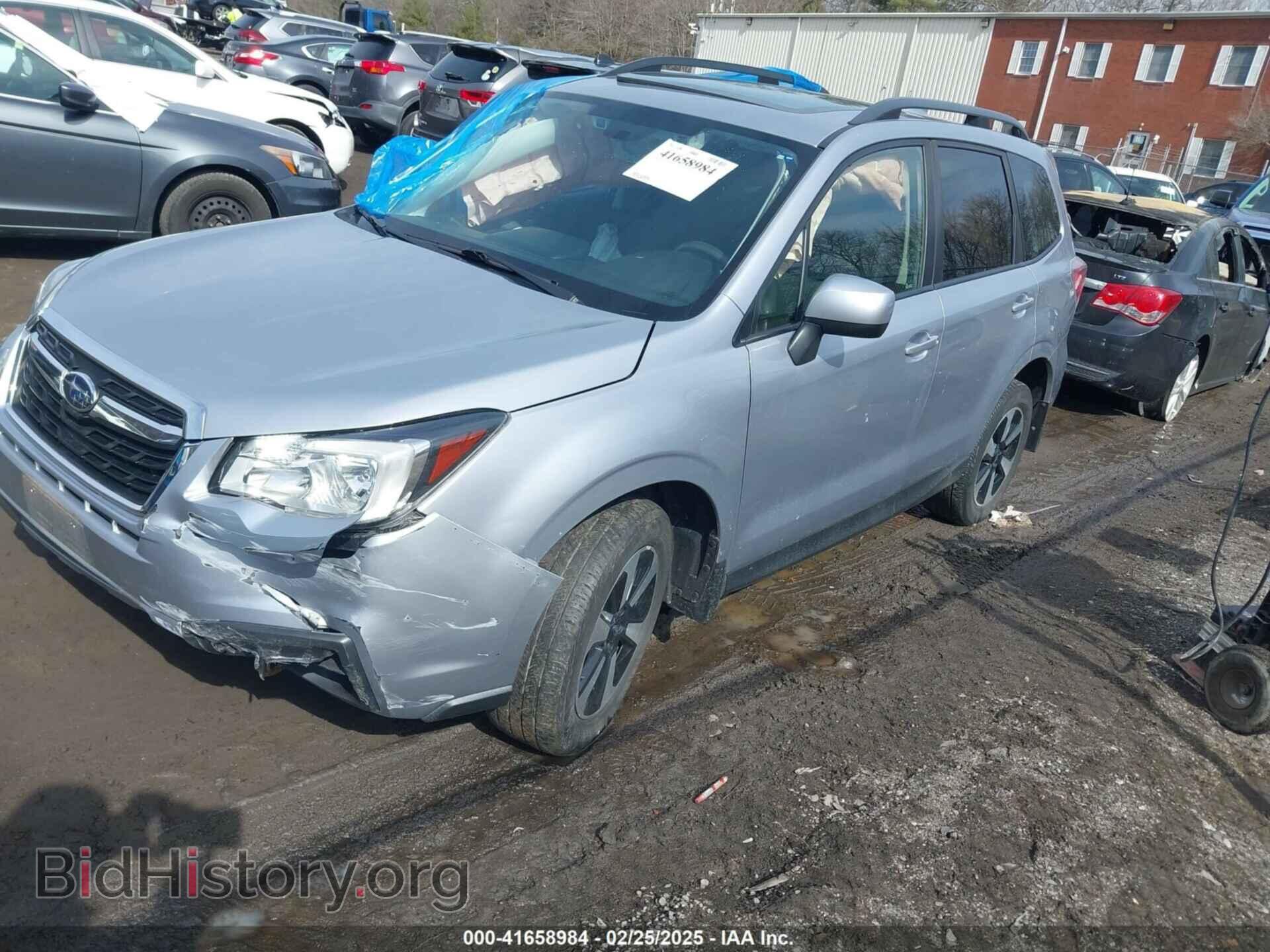 2017 SUBARU FORESTER - VIN: JF2SJAGC1HH489700 - Фото 2