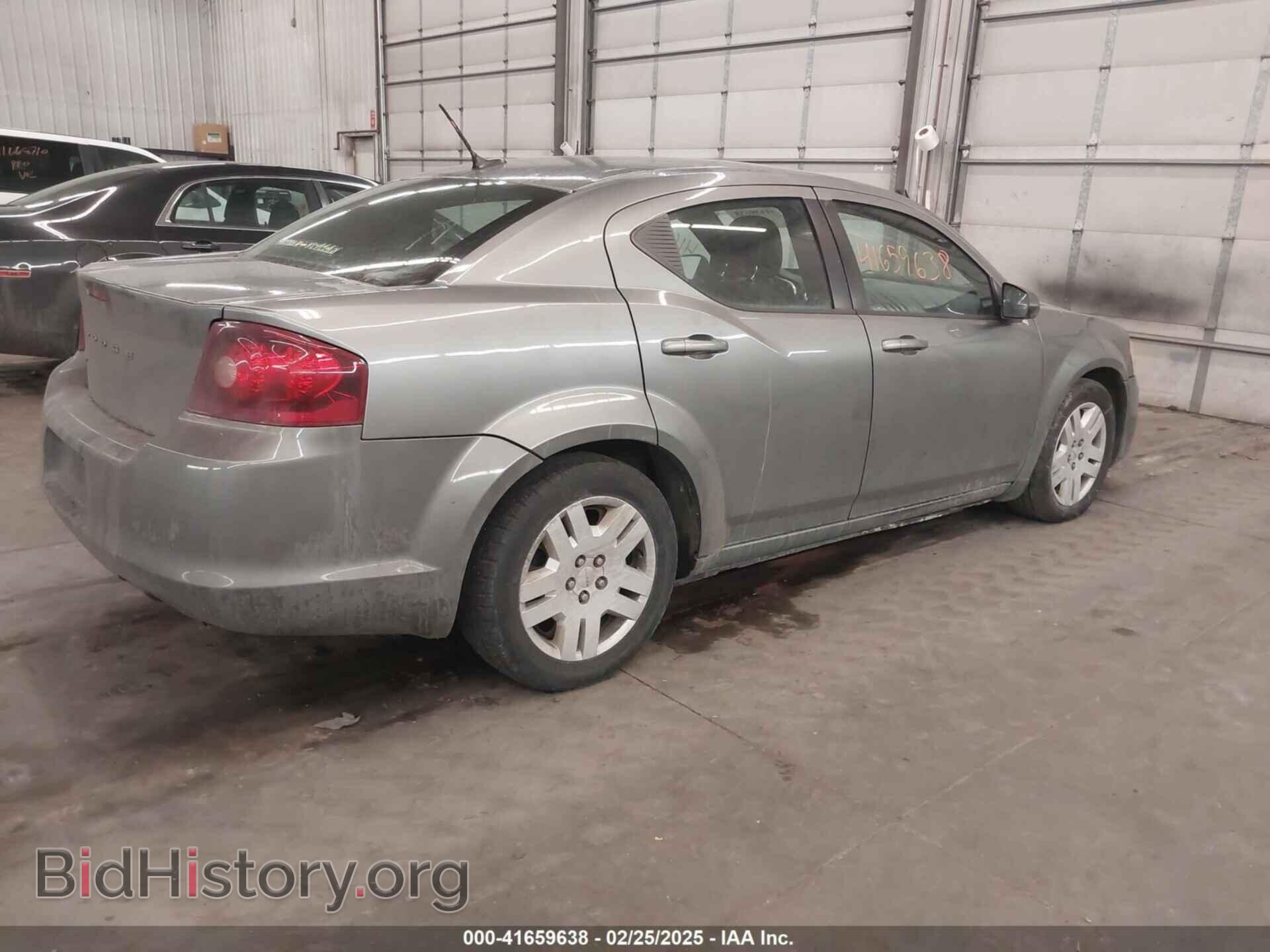 2011 DODGE AVENGER - VIN: 1B3BD4FB8BN610202 - Photo 4