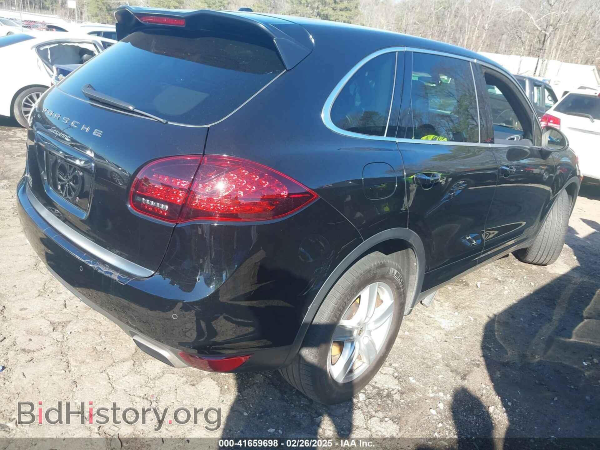 2011 PORSCHE CAYENNE - VIN: WP1AA2A21BLA03731 - Photo 4