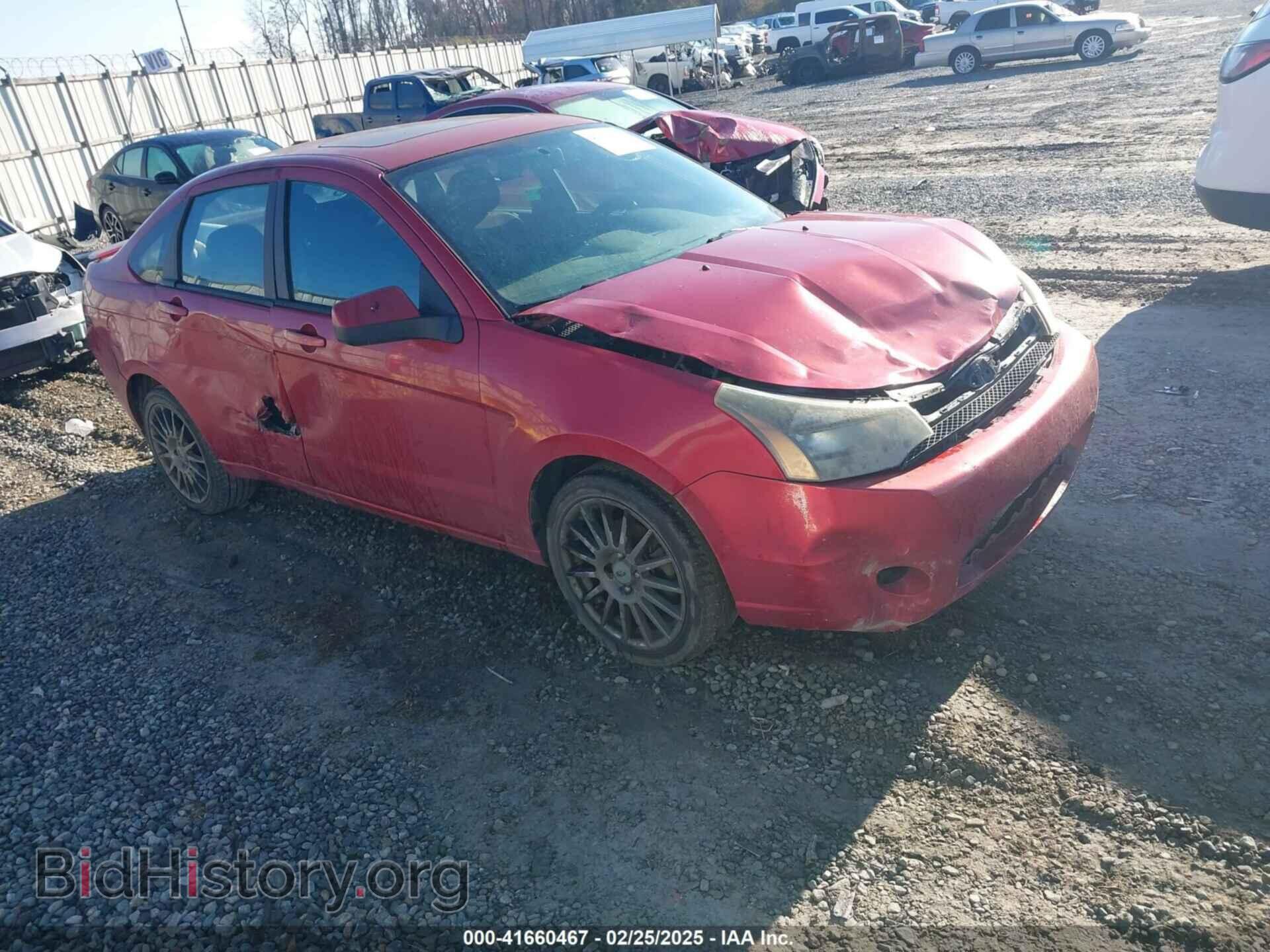 Photo 1FAHP3GN0BW153839 - FORD FOCUS 2011