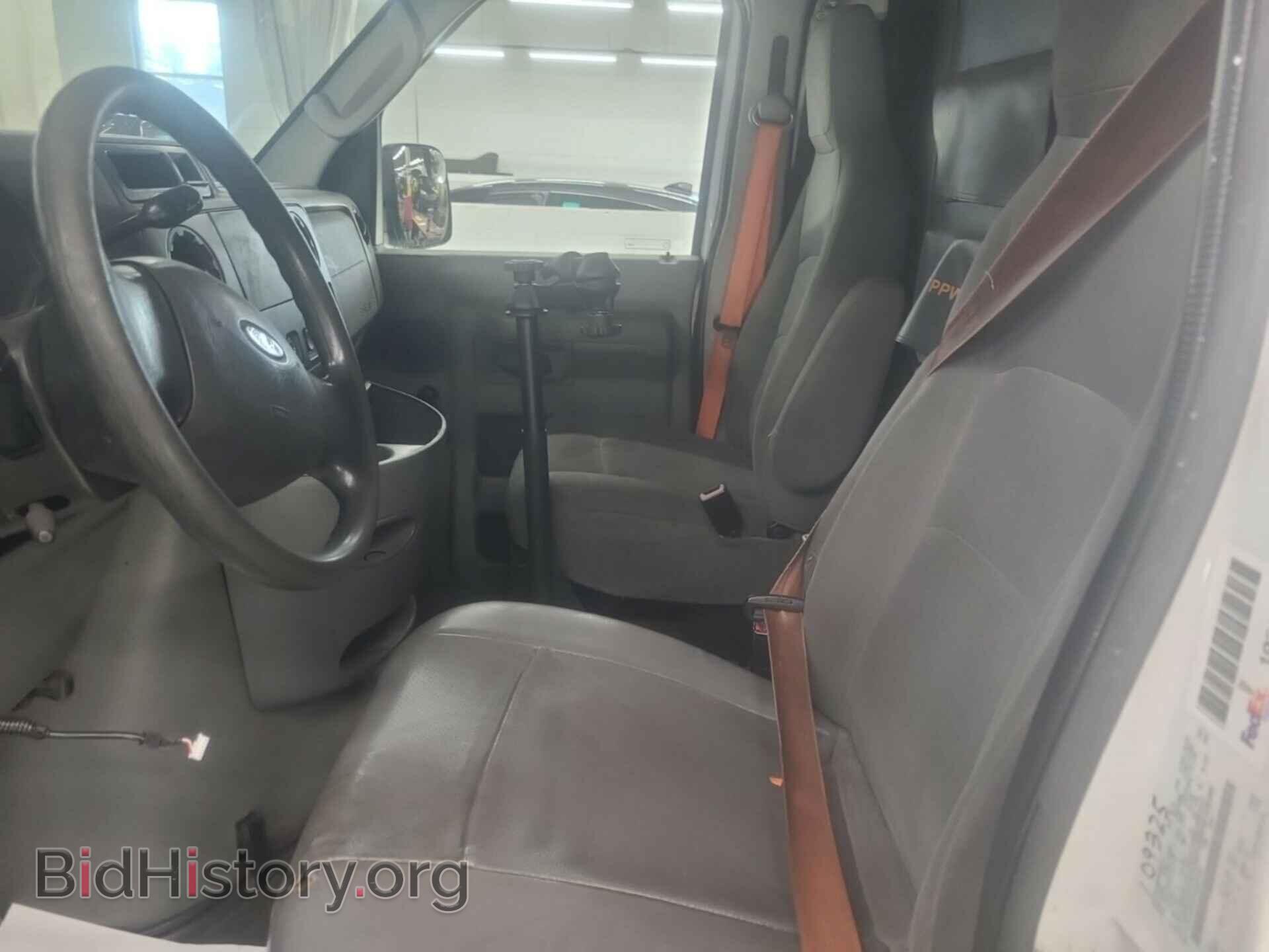 2010 FORD E-150 - VIN: 1FTNE1EW5ADA91318 - Фото 32
