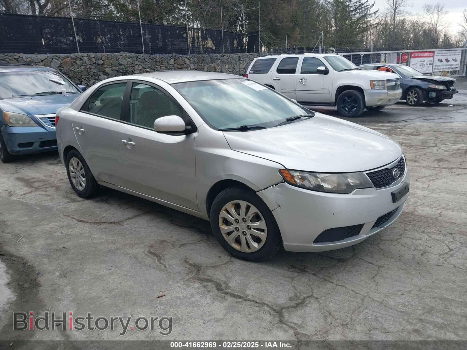 Photo KNAFT4A24C5528170 - KIA FORTE 2012
