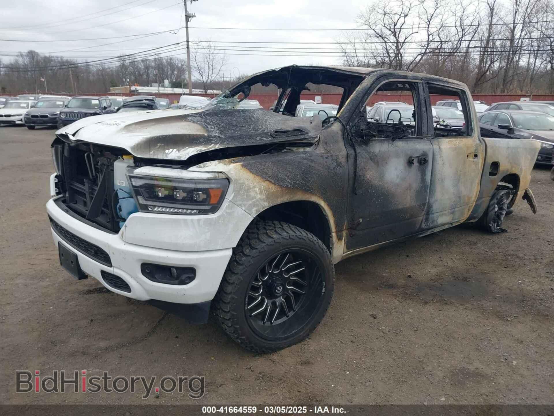 2020 RAM 1500 - VIN: 1C6SRFFT3LN304070 - Фото 2