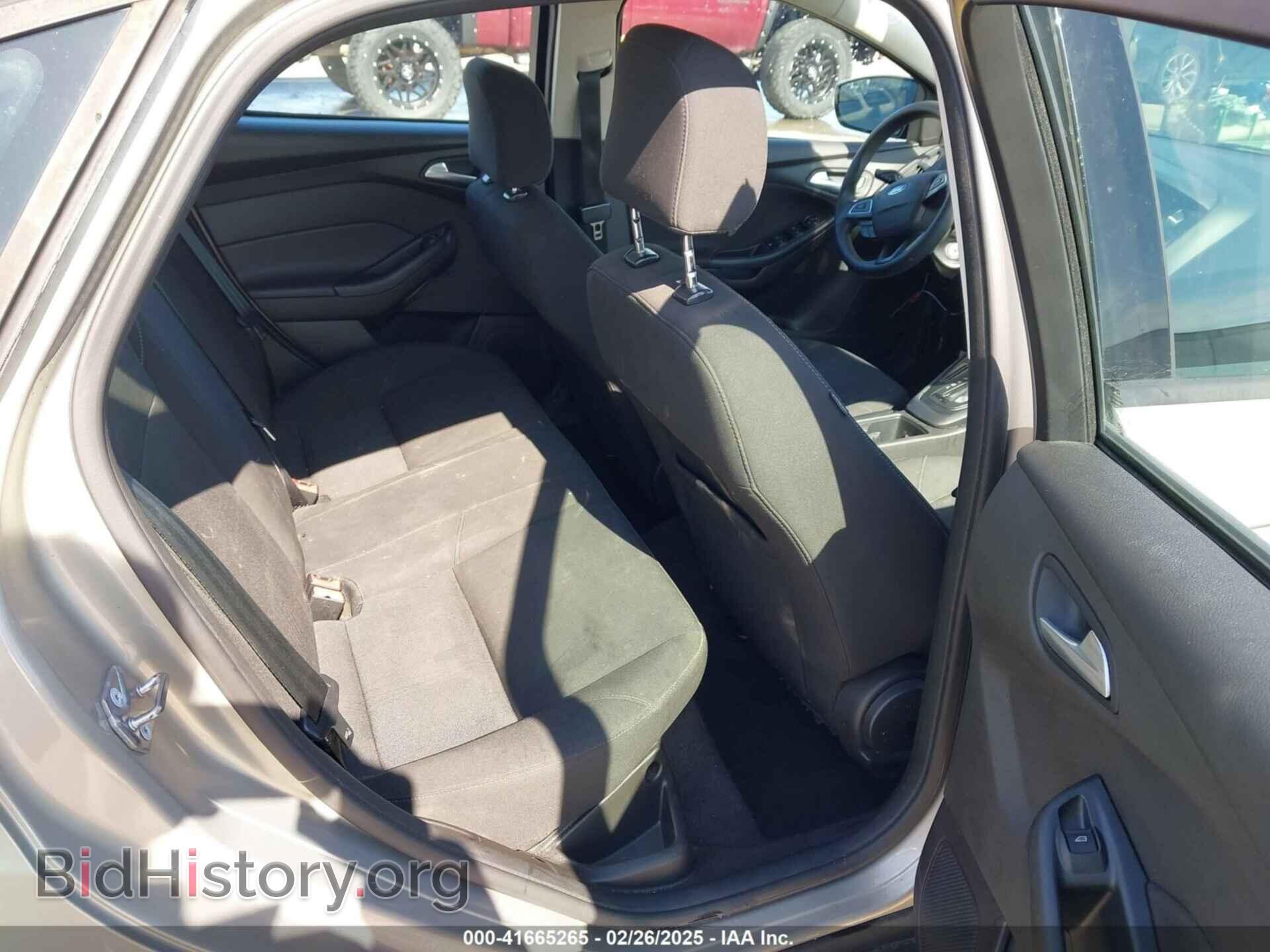 2016 FORD FOCUS - VIN: 1FADP3F20GL329724 - Photo 8