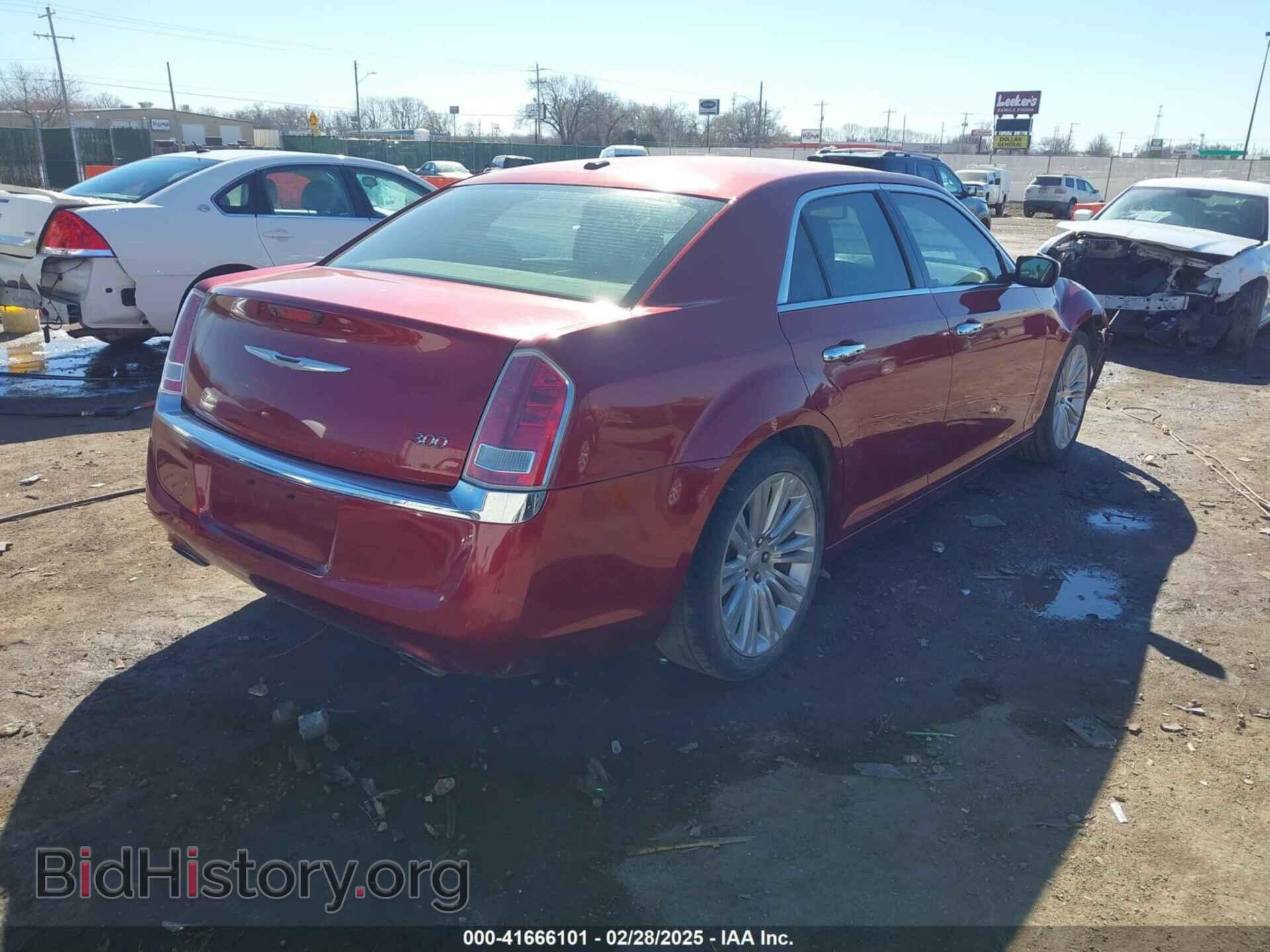 2012 CHRYSLER 300 - VIN: 2C3CCACG2CH231778 - Фото 4