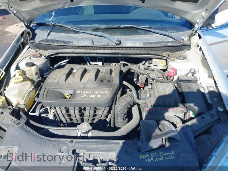 2012 Chrysler 200 (VIN 1C3CCBBB2CN100224) — фото 10 из 11