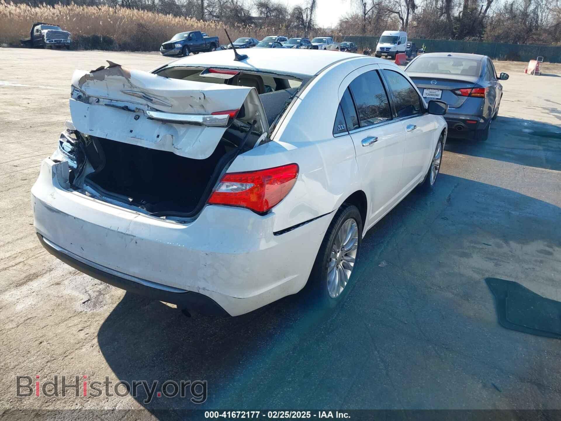 2012 CHRYSLER 200 - VIN: 1C3CCBCB5CN146306 - Photo 4