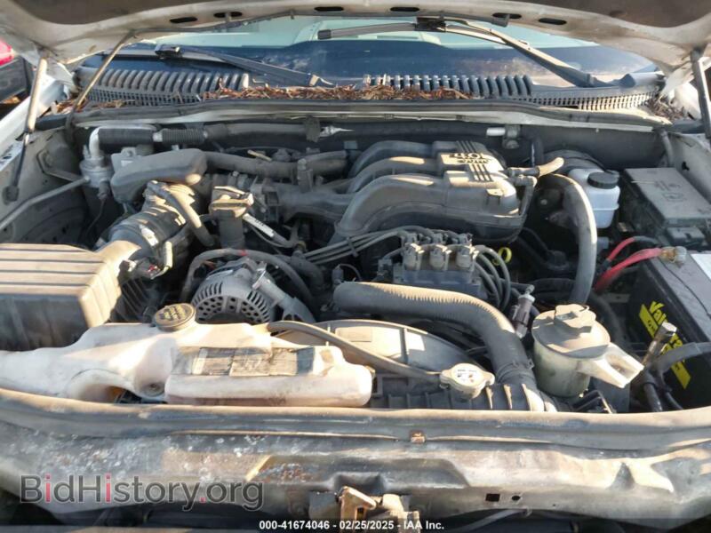 2006 Ford EXPLORER (VIN 1FMEU74E36UB35169) — photo 6 of 11