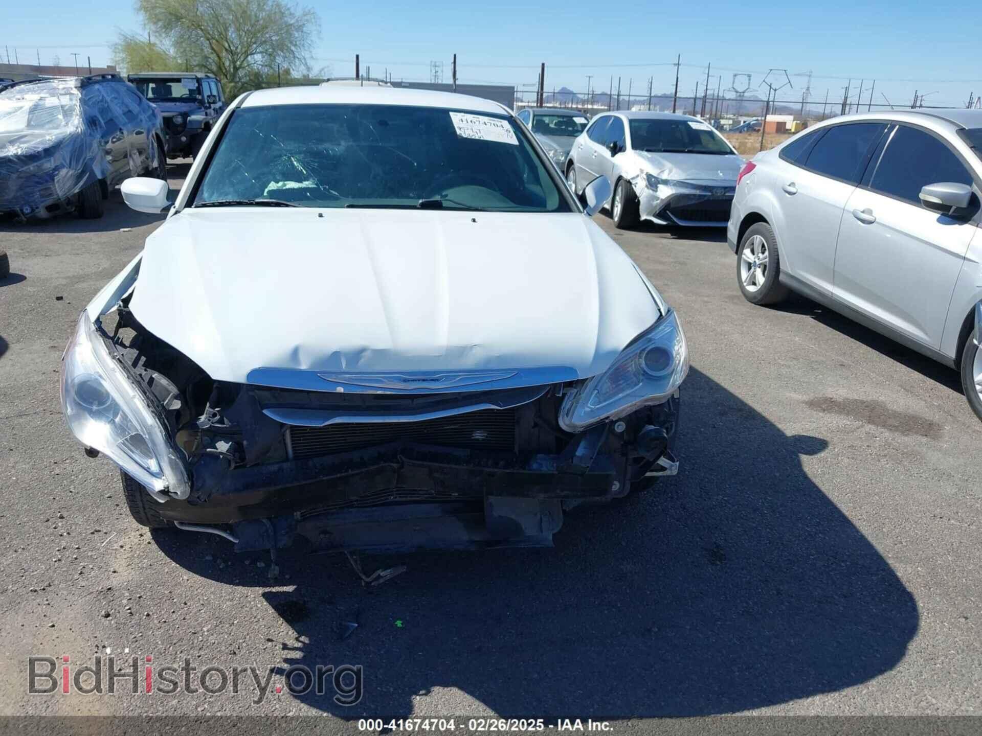 2014 CHRYSLER 200 - VIN: 1C3CCBAB4EN205139 - Фото 6