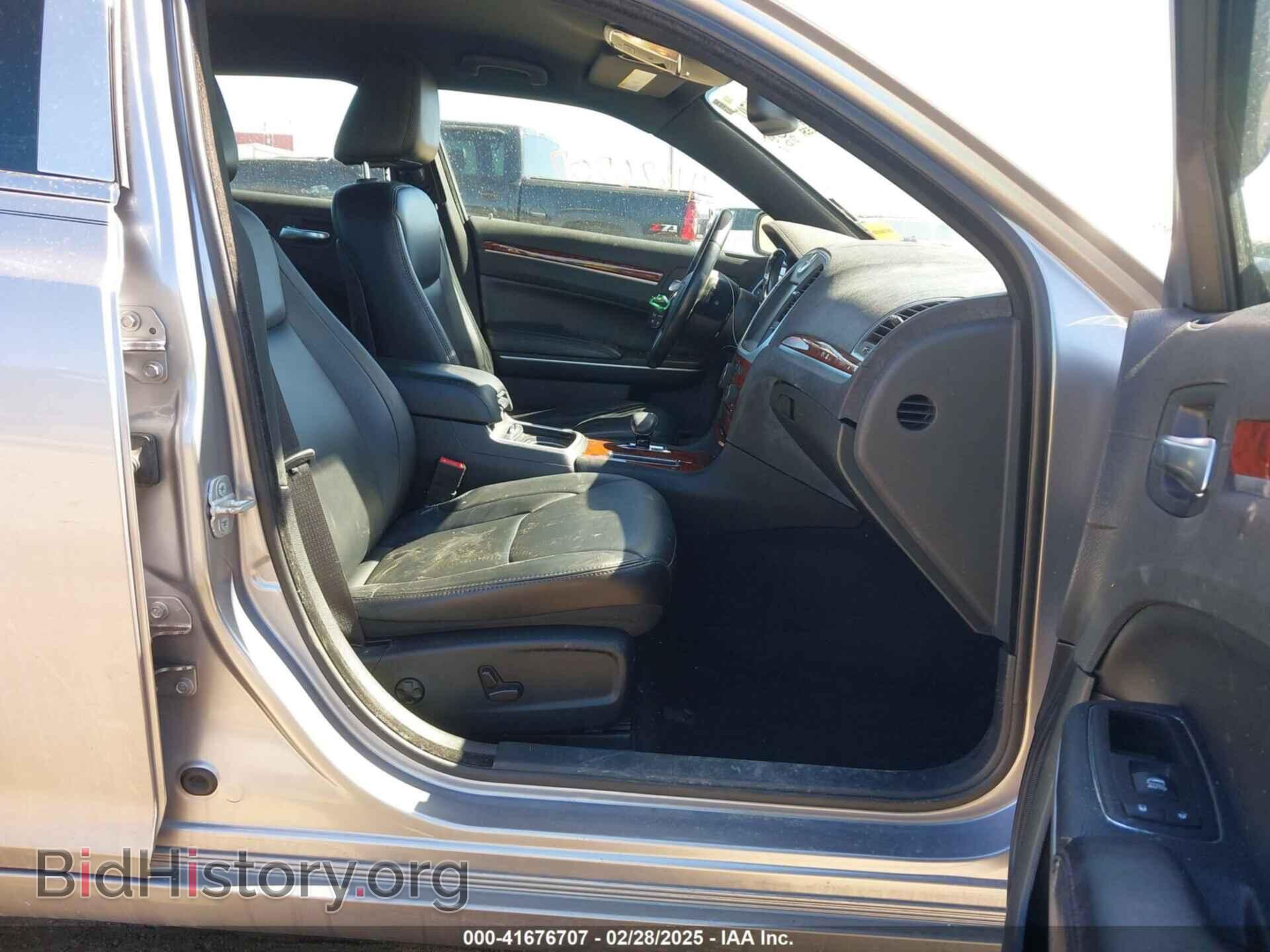 2014 CHRYSLER 300 - VIN: 2C3CCAAG6EH160042 - Фото 5