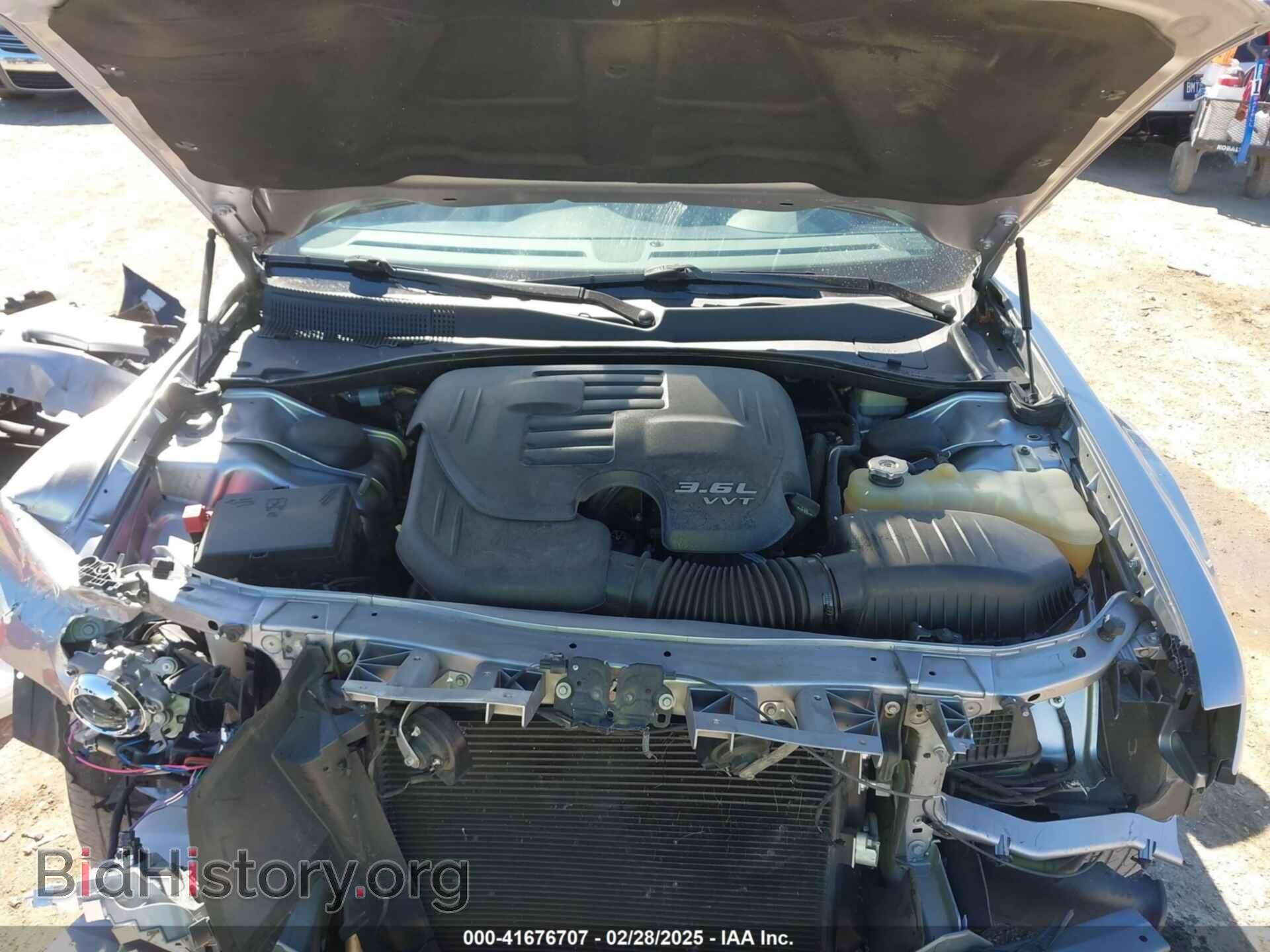 2014 CHRYSLER 300 - VIN: 2C3CCAAG6EH160042 - Фото 10