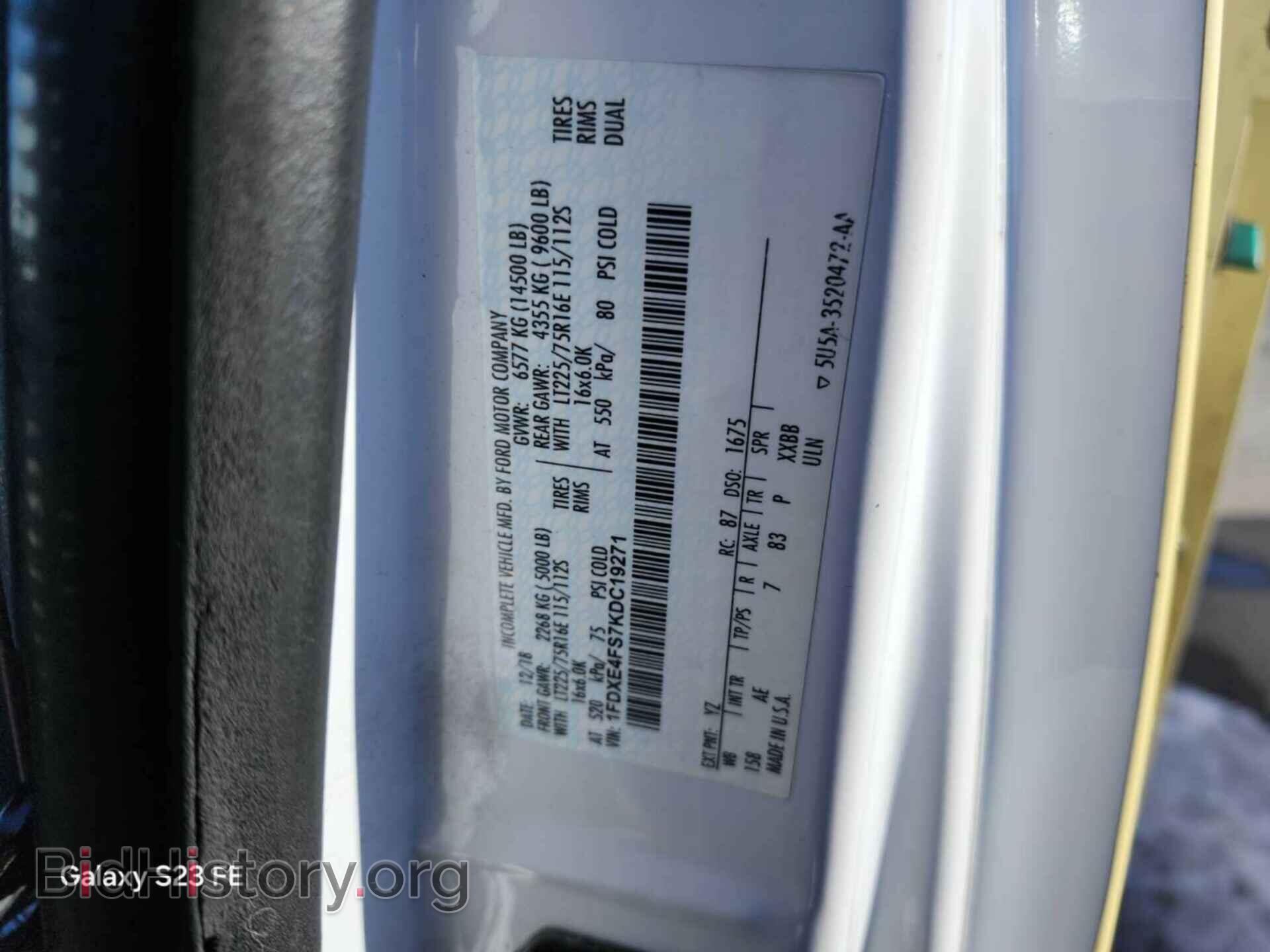2019 FORD ECONOLINE - VIN: 1FDXE4FS7KDC19271 - Фото 3