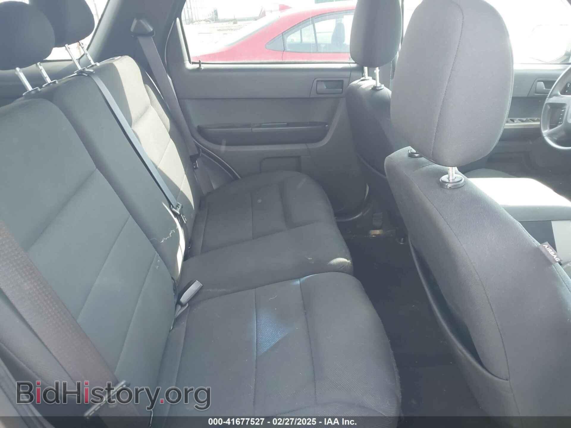 2008 FORD ESCAPE - VIN: 1FMCU93168KD32241 - Фото 8