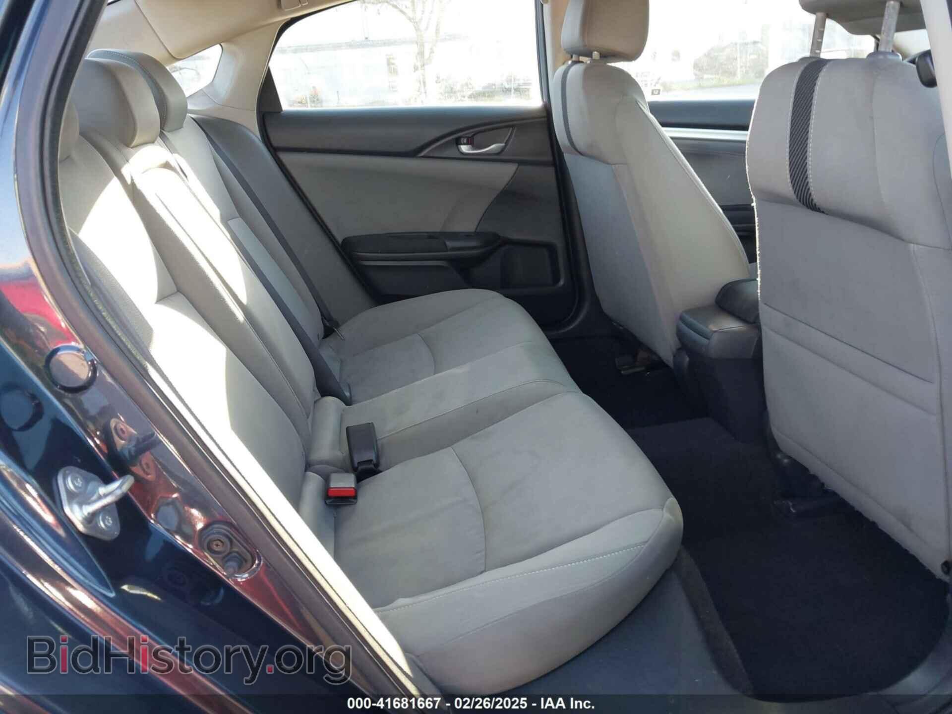 2017 HONDA CIVIC - VIN: 19XFC2F76HE208856 - Фото 8