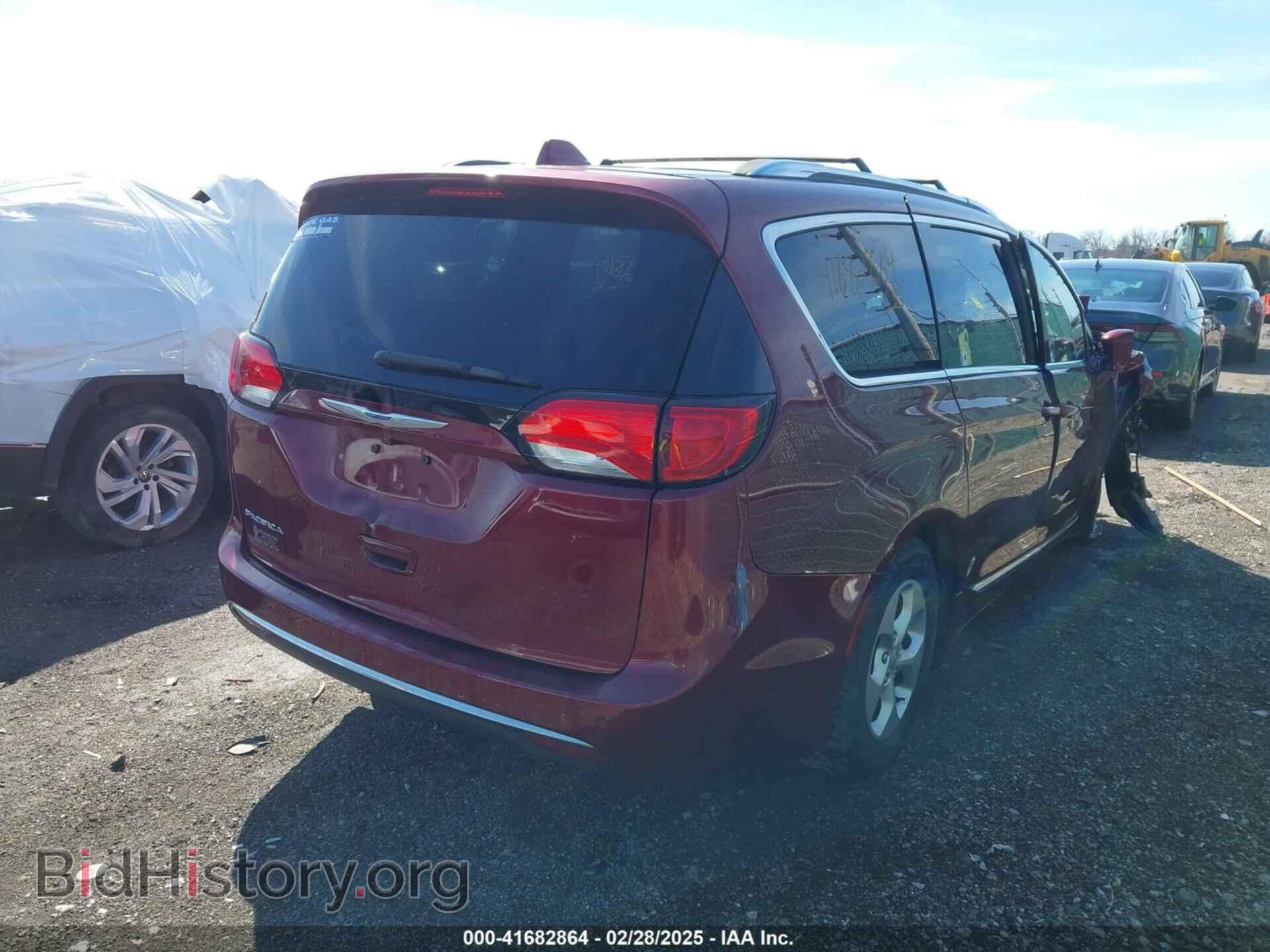 2017 CHRYSLER PACIFICA - VIN: 2C4RC1EG1HR669227 - Фото 4