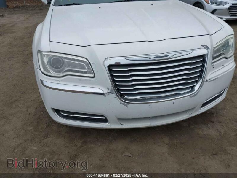 2014 Chrysler 300 (VIN 2C3CCAAG4EH288571) — фото 6 из 16