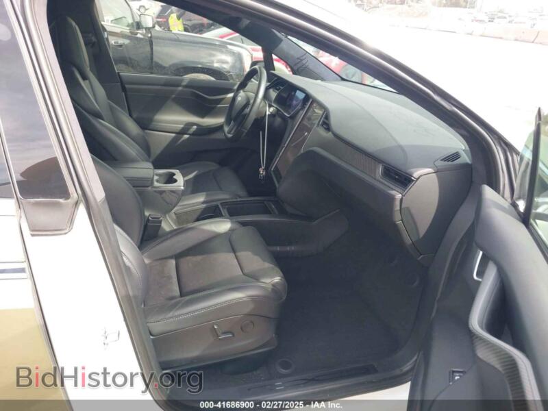 2018 Tesla MODEL X (VIN 5YJXCBE23JF135990) — photo 5 of 19