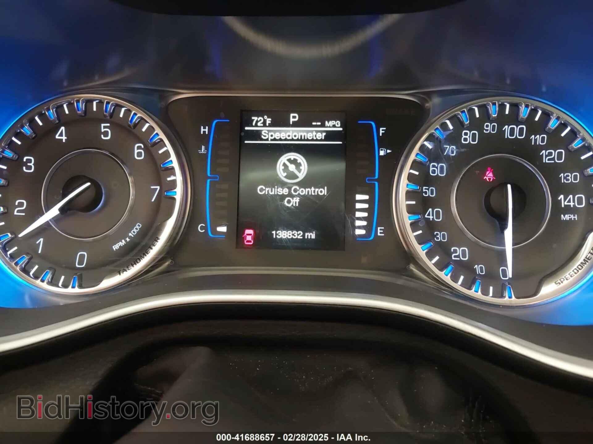 2016 CHRYSLER 200 - VIN: 1C3CCCAB7GN182481 - Фото 7