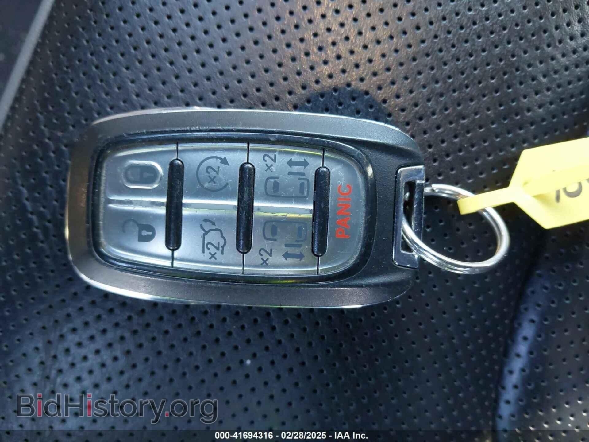2020 CHRYSLER PACIFICA - VIN: 2C4RC1GG6LR114215 - Photo 11