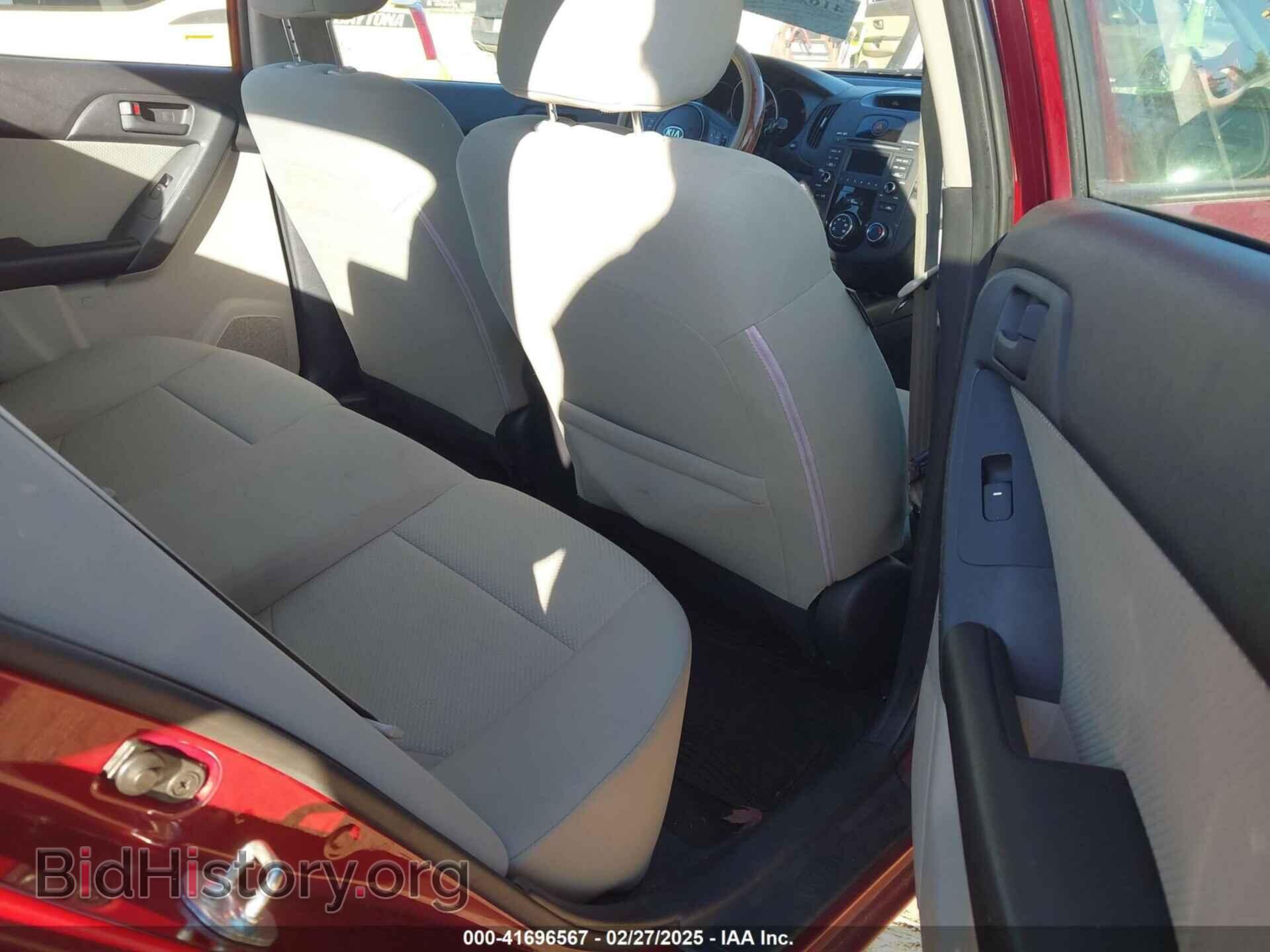 2012 KIA FORTE - VIN: KNAFU4A29C5591908 - Фото 8