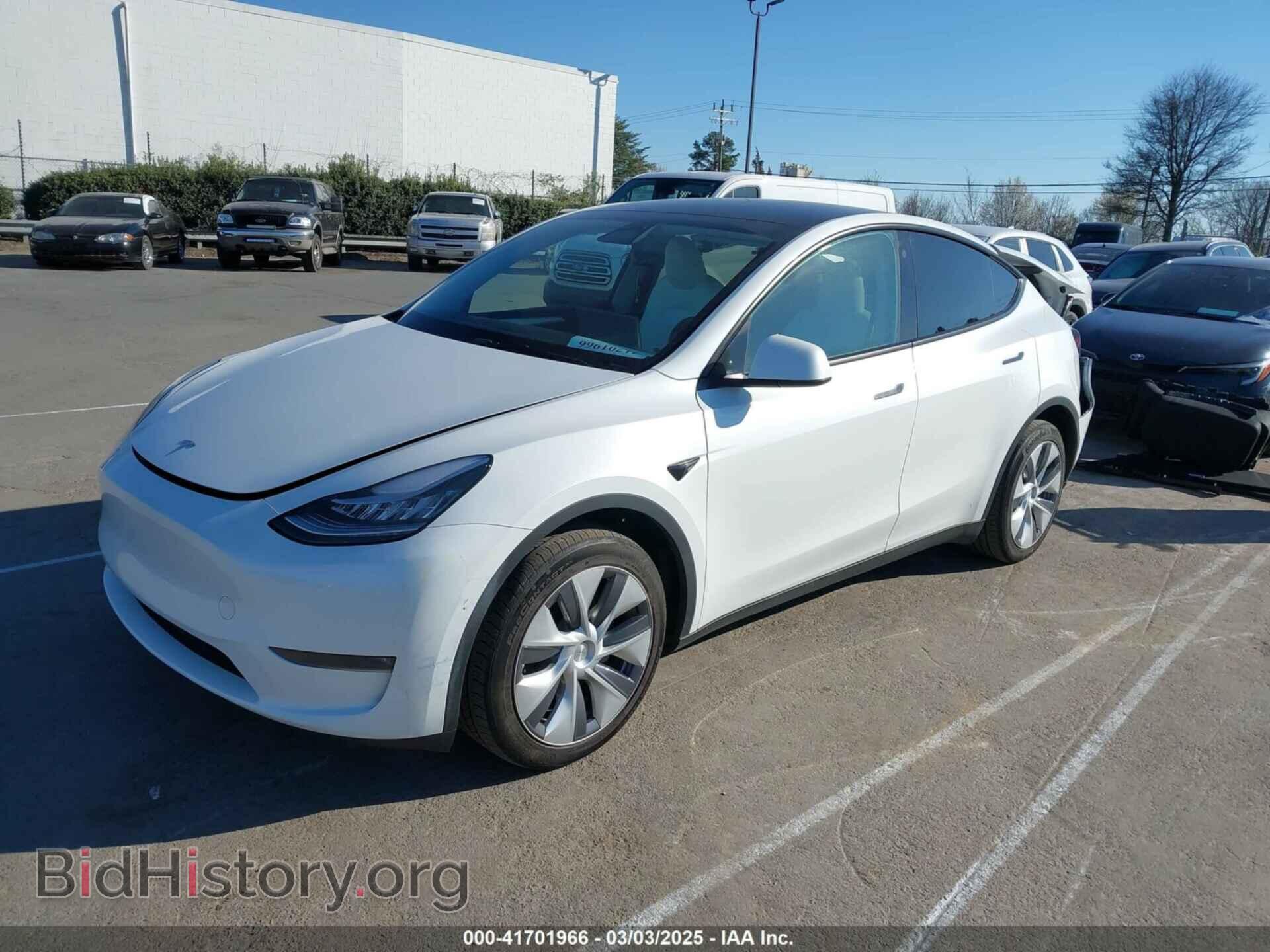 2023 TESLA MODEL Y - VIN: 7SAYGDEE5PA094253 - Фото 2