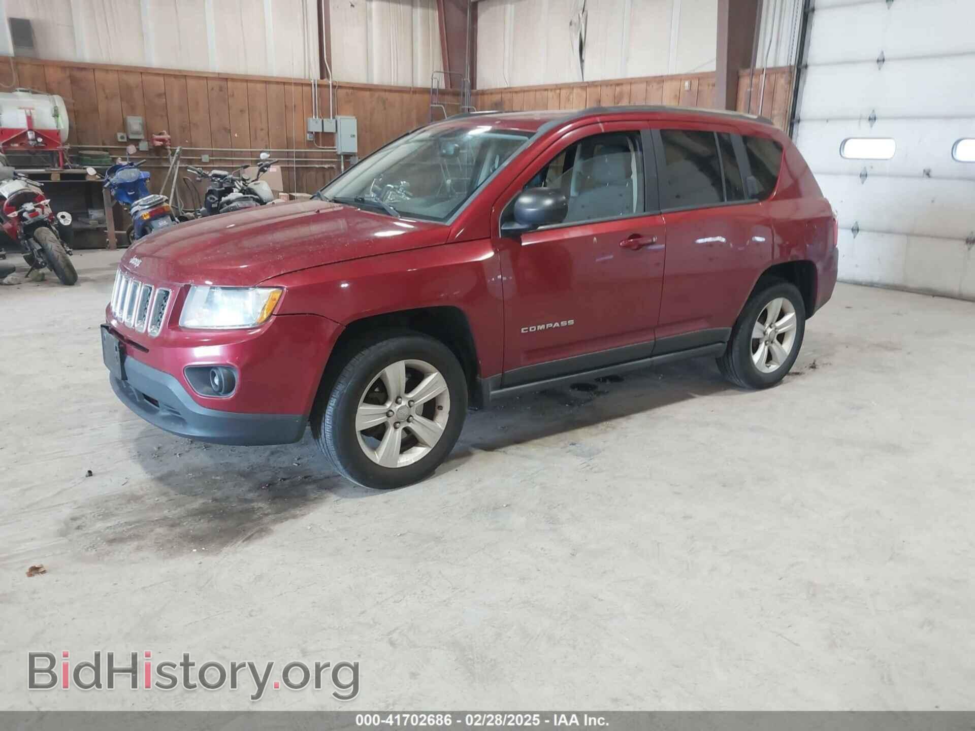 2012 JEEP COMPASS - VIN: 1C4NJCEA1CD661104 - Фото 2