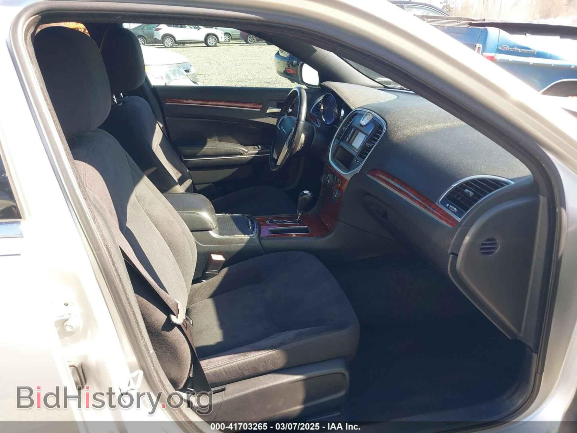 2012 CHRYSLER 300 - VIN: 2C3CCAAG7CH116905 - Фото 5