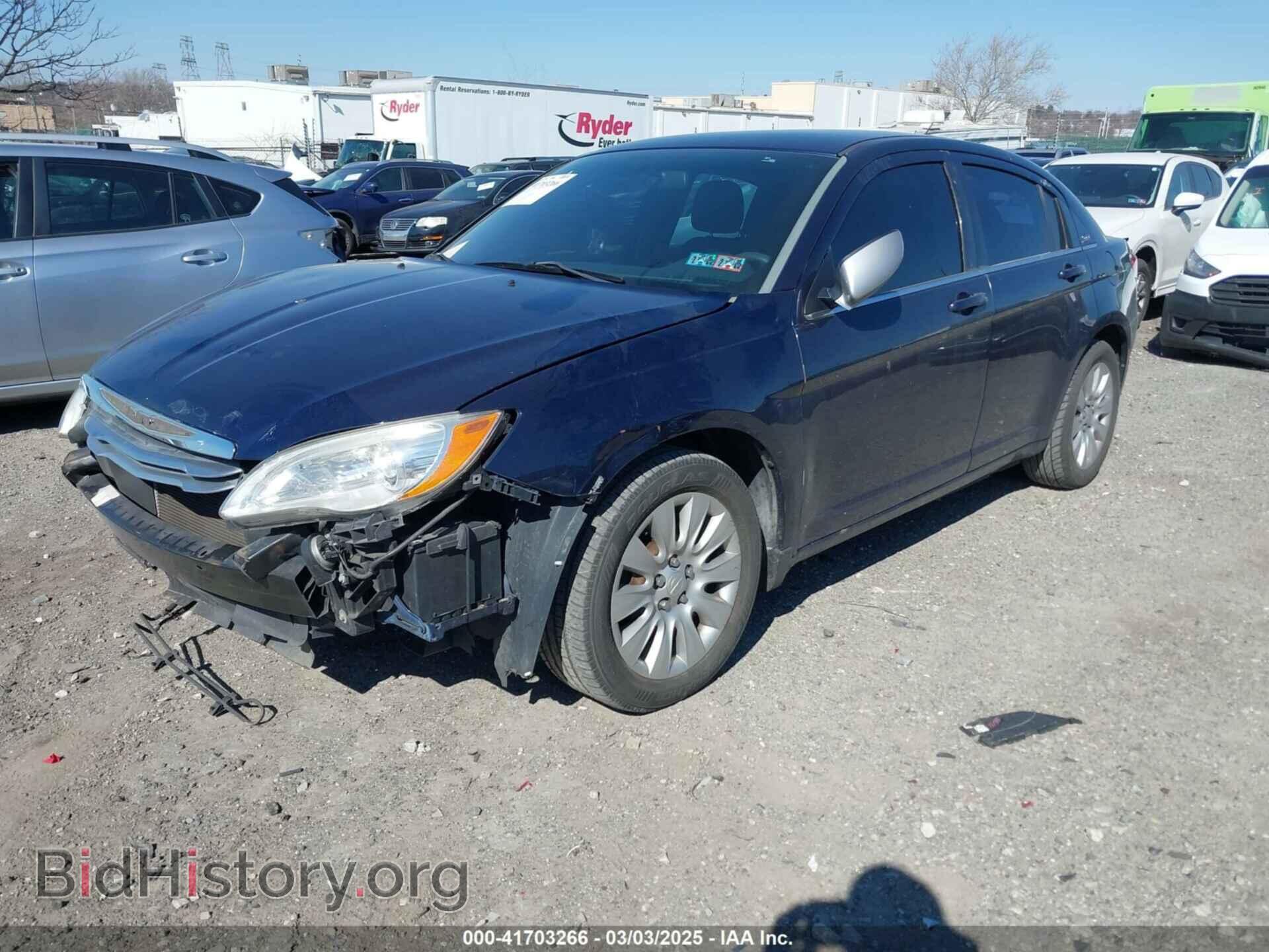 2014 CHRYSLER 200 - VIN: 1C3CCBAB0EN170521 - Фото 2