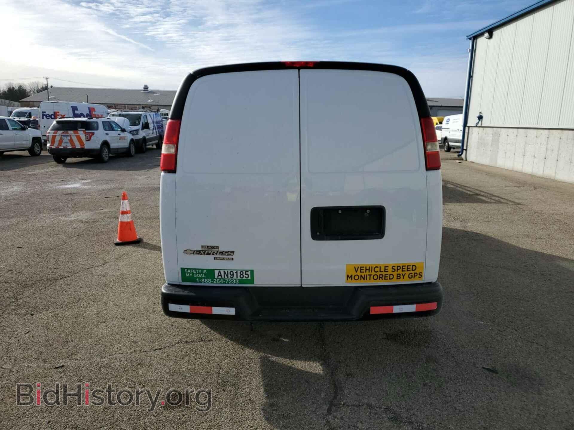 2013 CHEVROLET EXPRESS 1500 - VIN: 1GCSGAFX4D1115943 - Фото 8