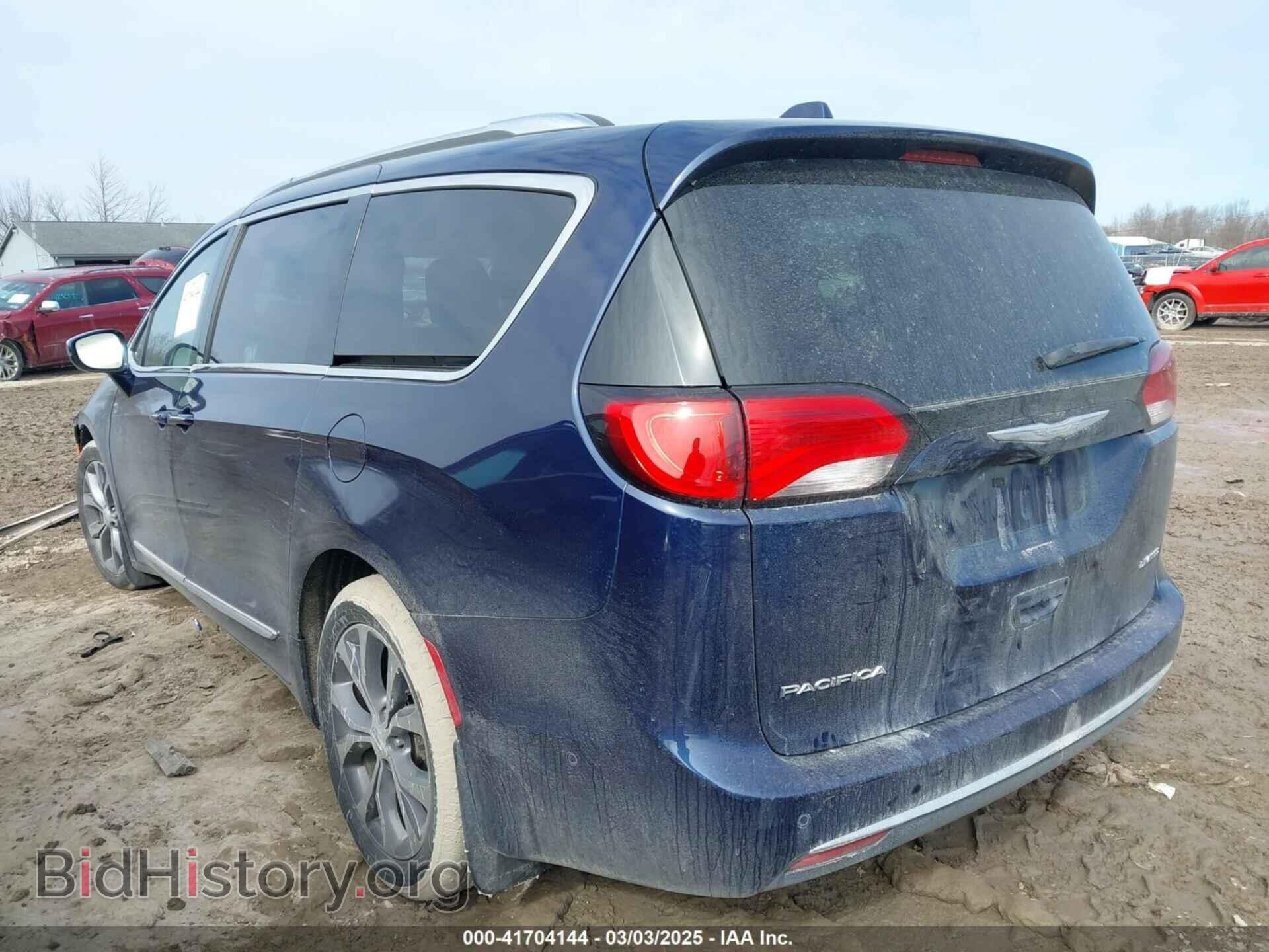2017 CHRYSLER PACIFICA - VIN: 2C4RC1GGXHR602820 - Фото 3