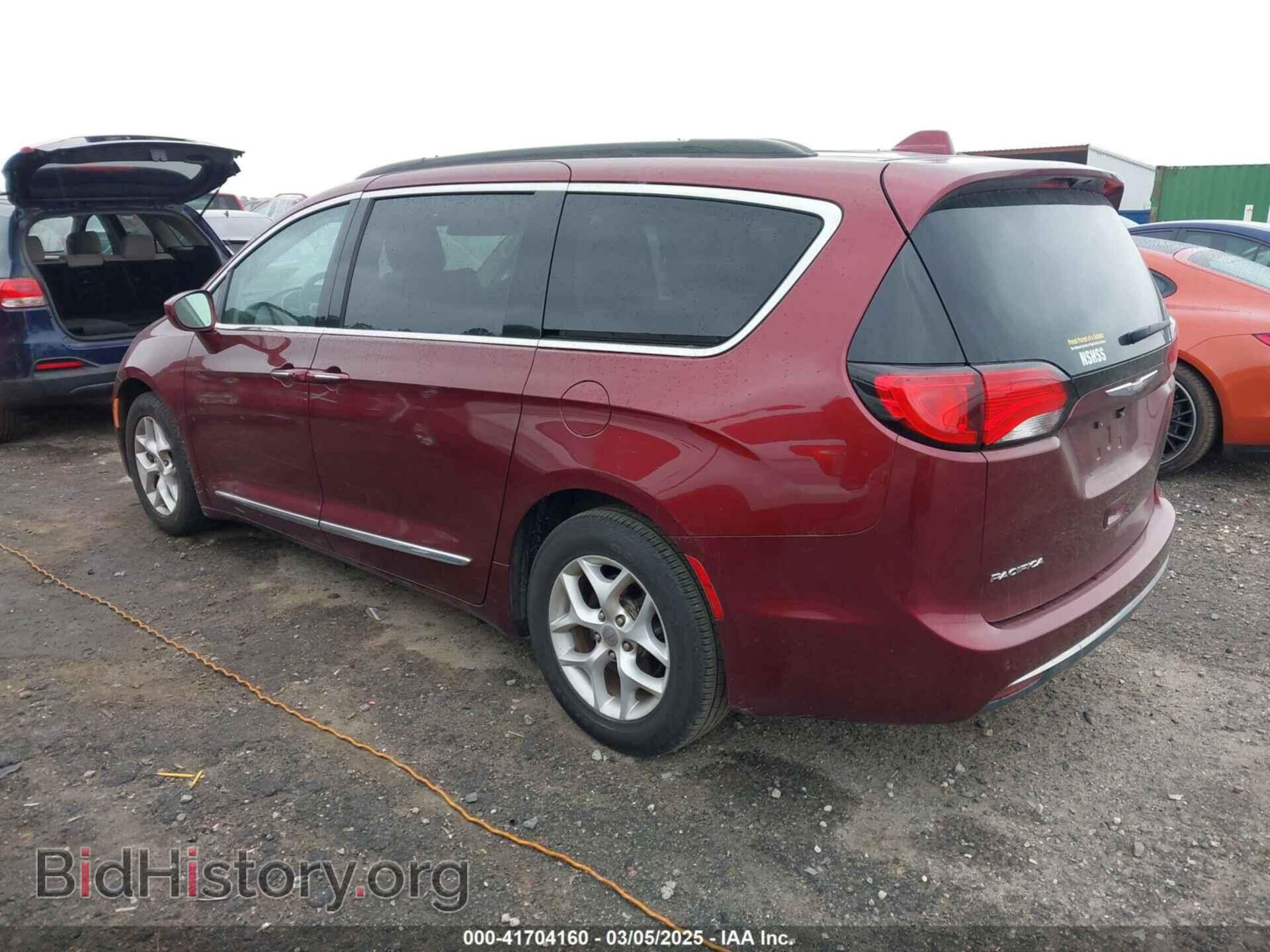2017 CHRYSLER PACIFICA - VIN: 2C4RC1BG8HR588293 - Фото 3