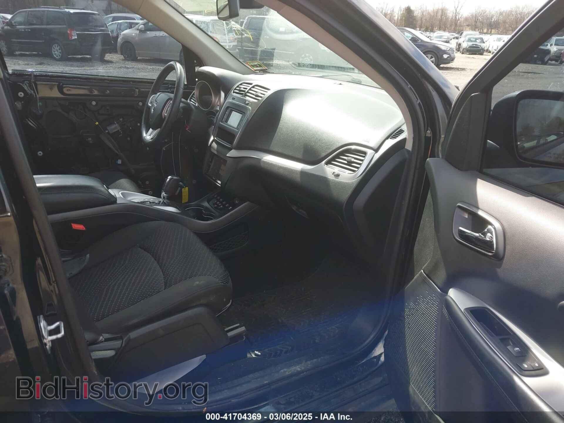 2018 DODGE JOURNEY - VIN: 3C4PDCAB1JT515436 - Фото 5
