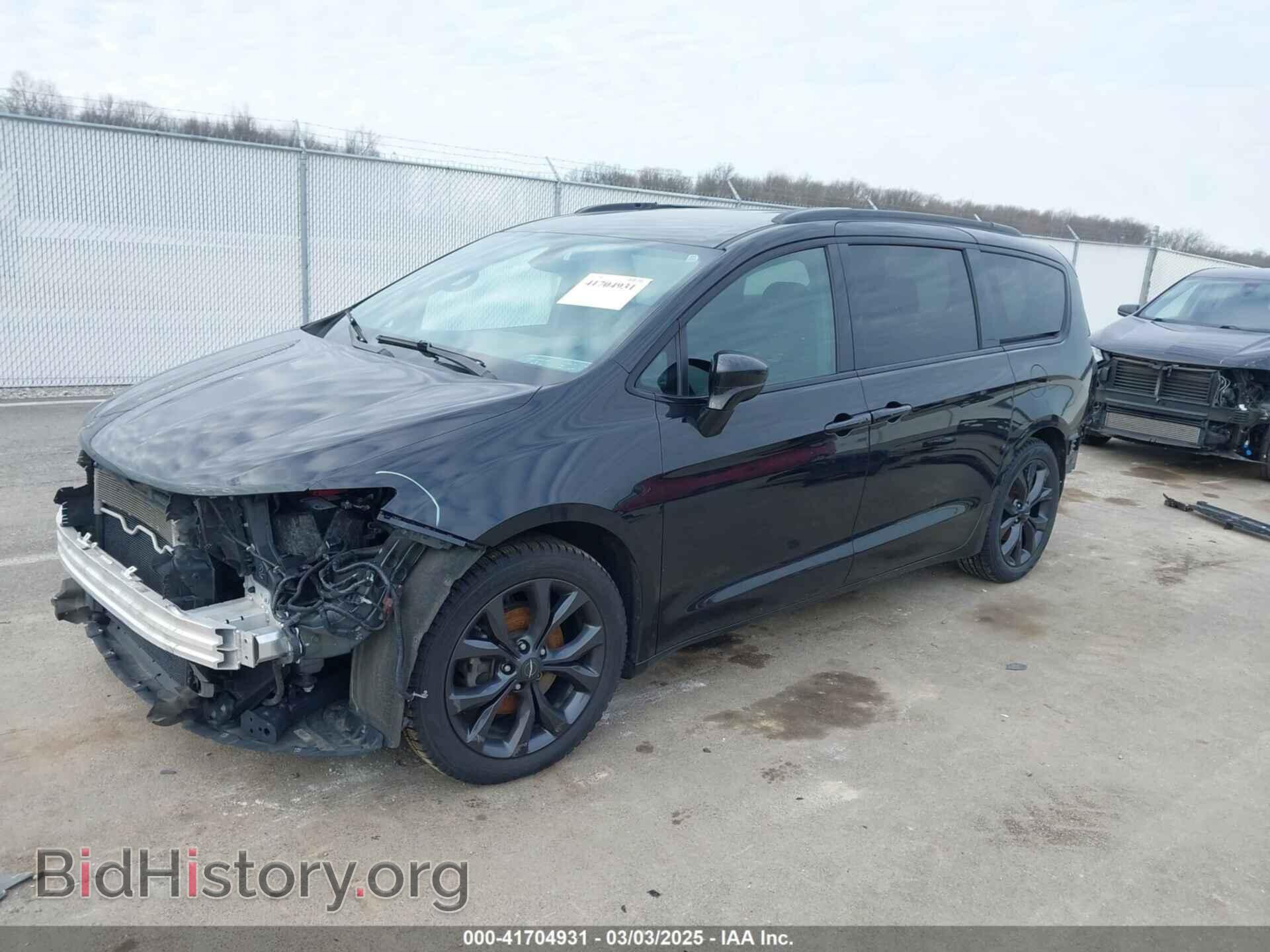 2020 CHRYSLER PACIFICA - VIN: 2C4RC1FG8LR150537 - Фото 2