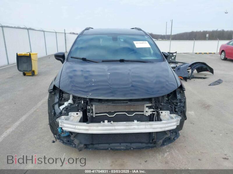 2020 Chrysler PACIFICA (VIN 2C4RC1FG8LR150537) — photo 13 of 19