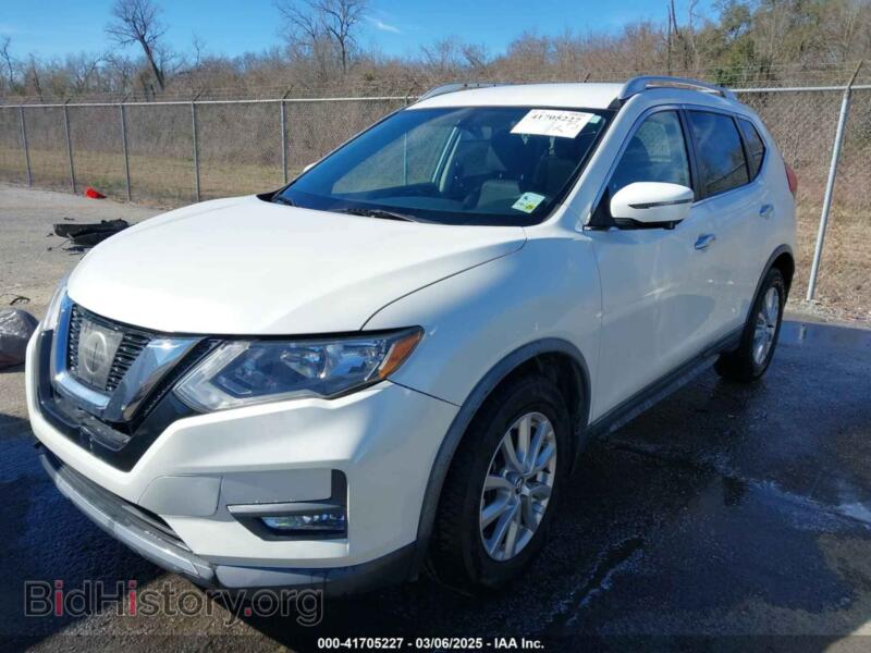 2017 Nissan ROGUE (VIN KNMAT2MT8HP608721) — фото 2 из 16