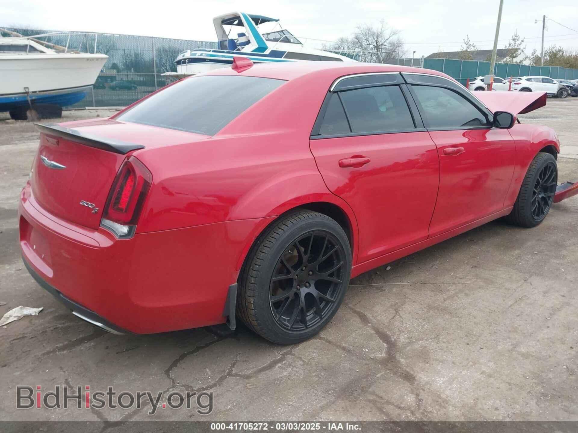 2017 CHRYSLER 300 - VIN: 2C3CCAGGXHH637681 - Фото 4