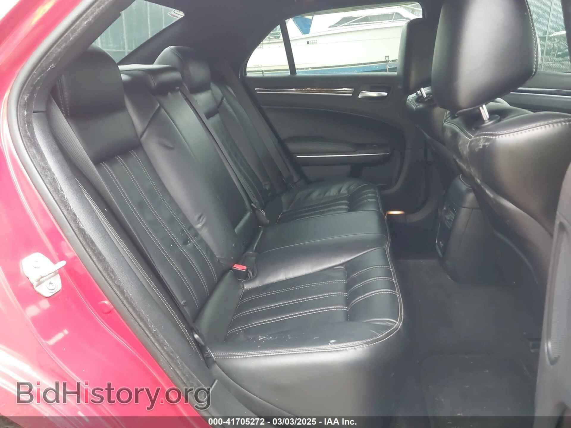 2017 CHRYSLER 300 - VIN: 2C3CCAGGXHH637681 - Фото 8