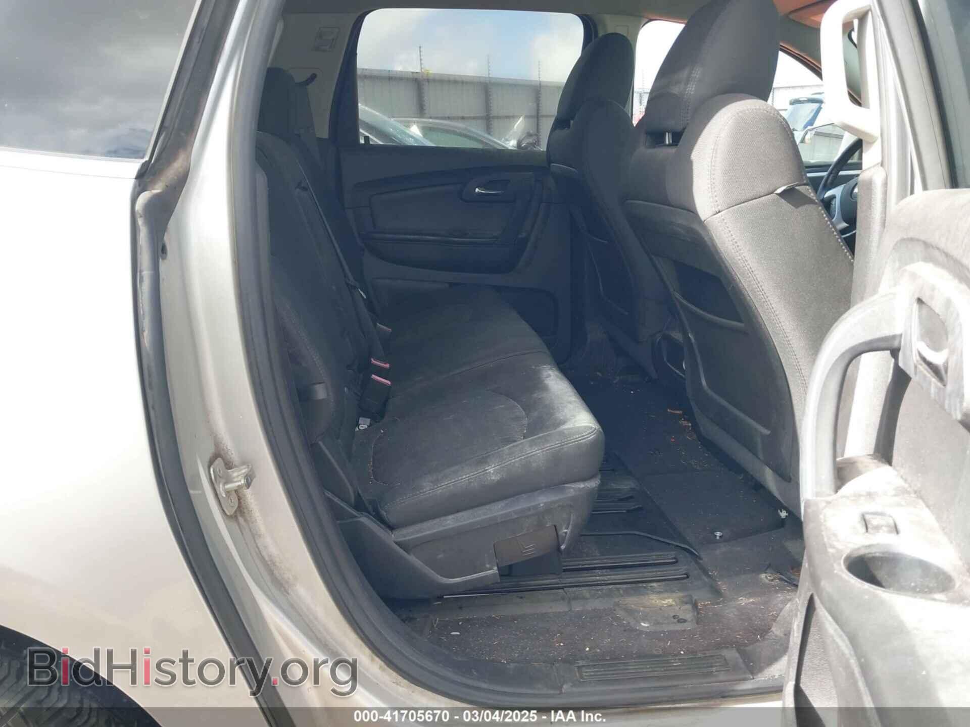 2010 CHEVROLET TRAVERSE - VIN: 1GNLVFED6AS147384 - Фото 8