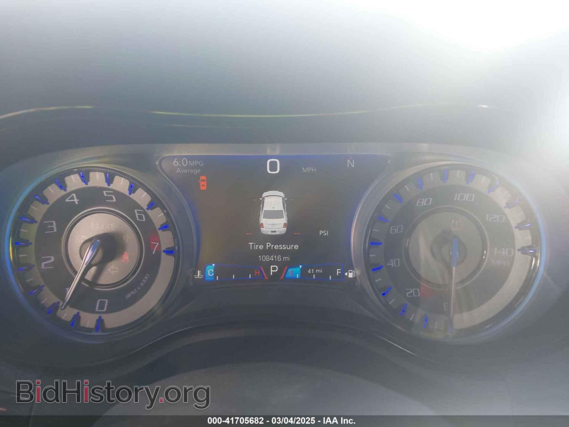 2017 CHRYSLER 300 - VIN: 2C3CCABG3HH615996 - Фото 7