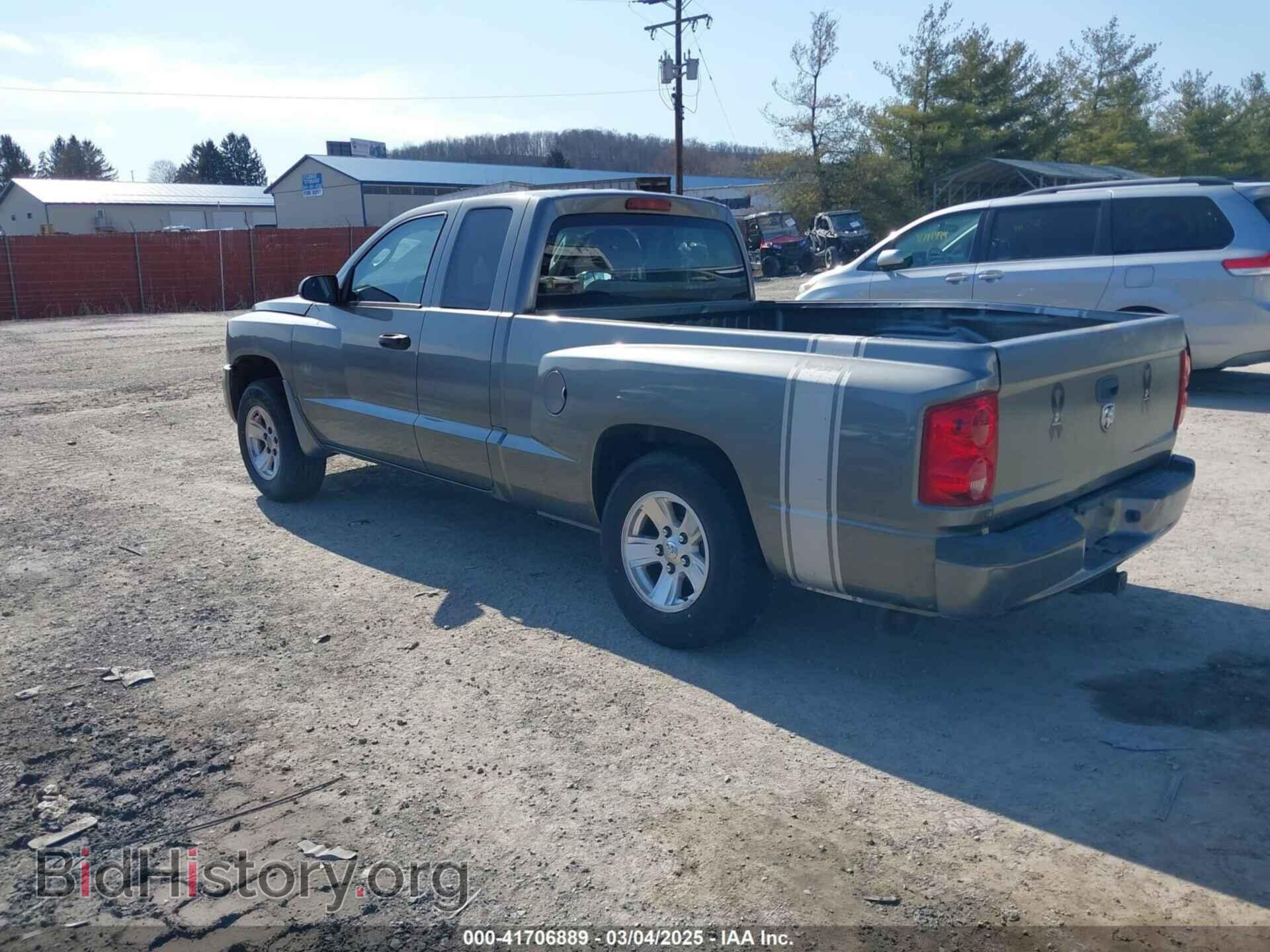 2011 RAM DAKOTA - VIN: 1D7RE2BK2BS623278 - Photo 3