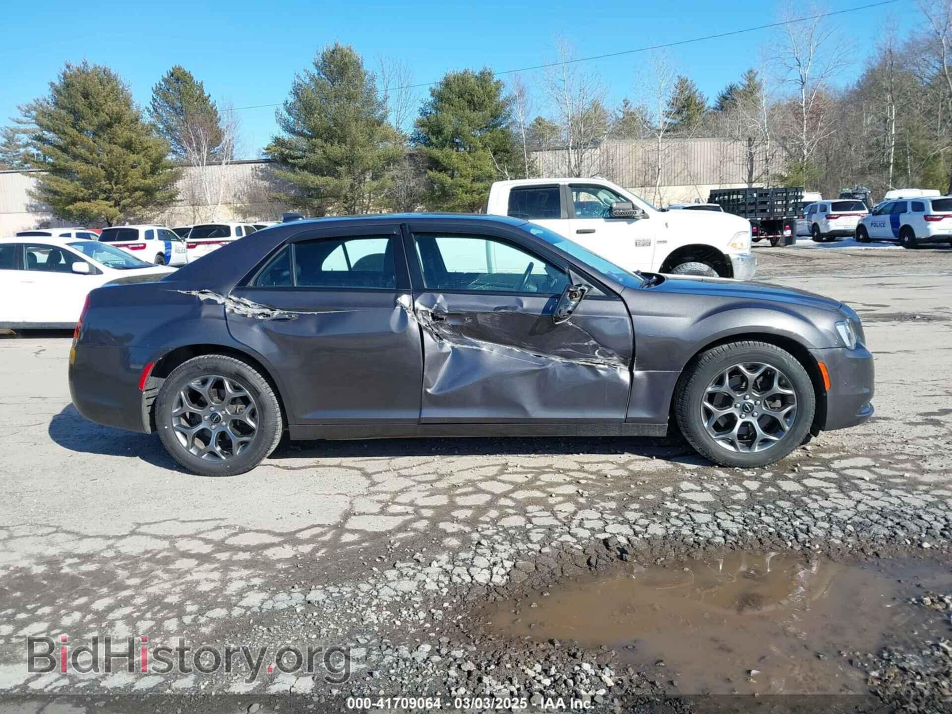 2016 CHRYSLER 300 - VIN: 2C3CCAGG1GH208881 - Фото 13