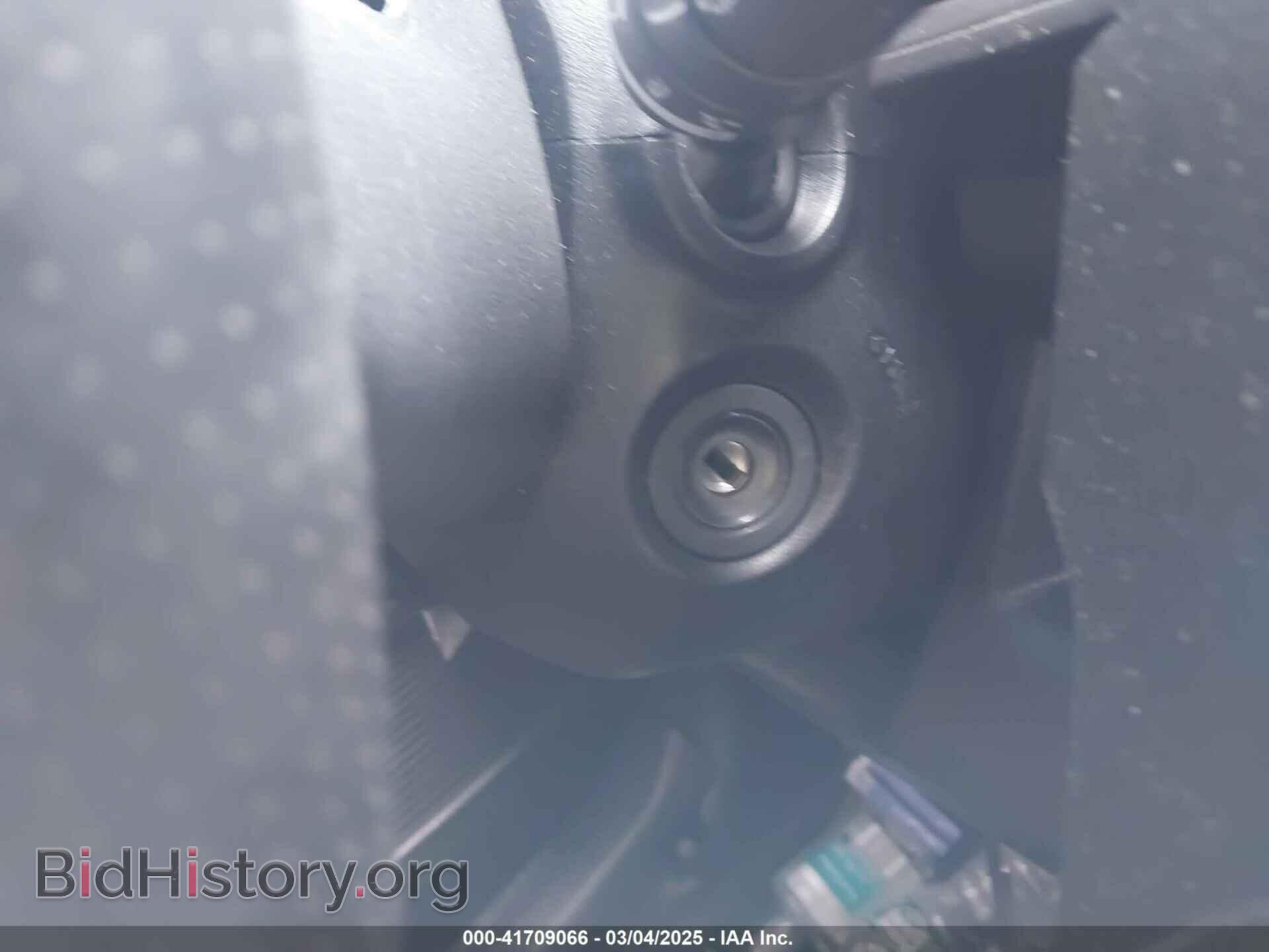 2011 HONDA PILOT - VIN: 5FNYF4H91BB093918 - Фото 11