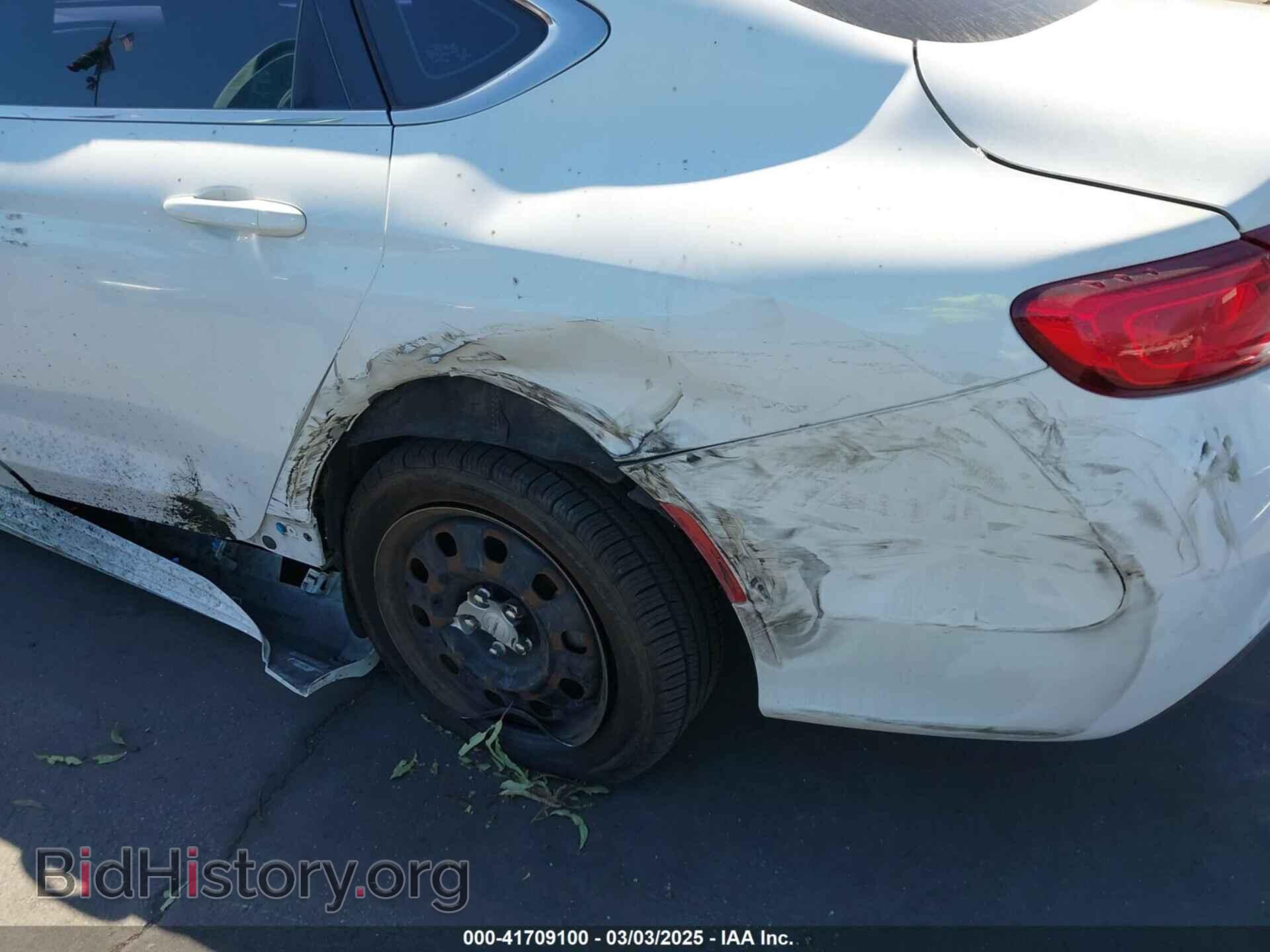 2016 CHRYSLER 200 - VIN: 1C3CCCFB9GN139477 - Фото 6
