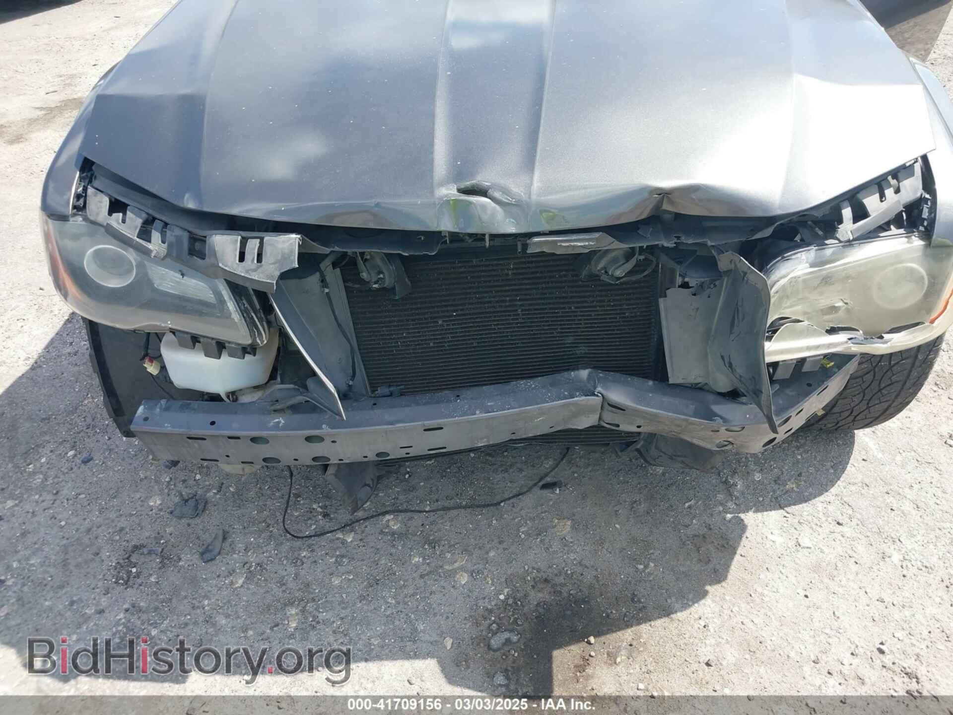 2014 CHRYSLER 300 - VIN: 2C3CCABG8EH272758 - Фото 6
