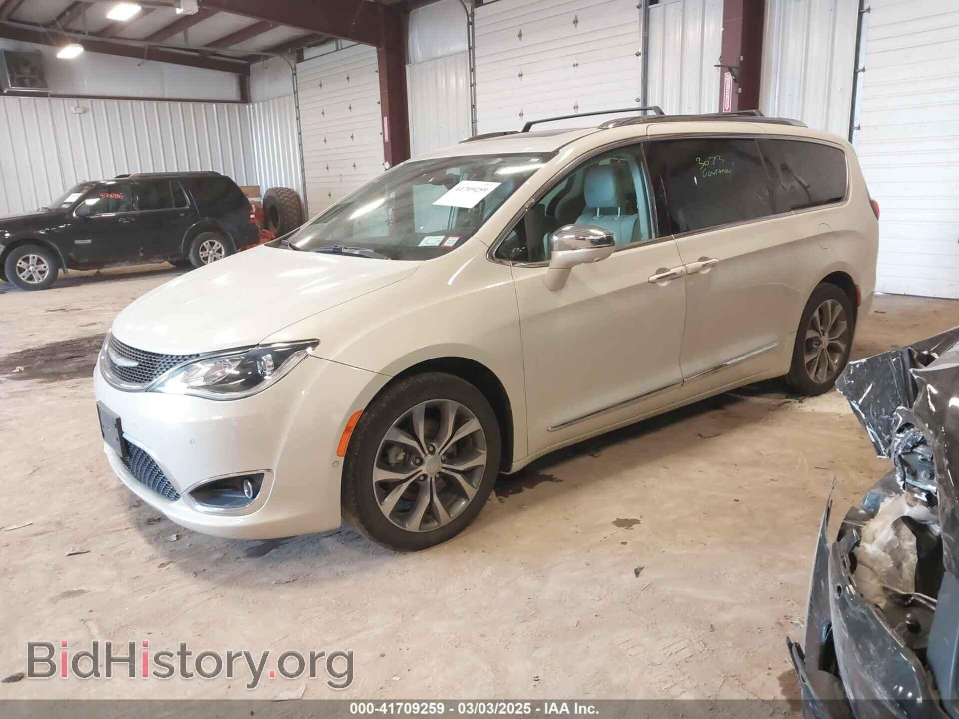 2017 CHRYSLER PACIFICA - VIN: 2C4RC1GGXHR753611 - Фото 2