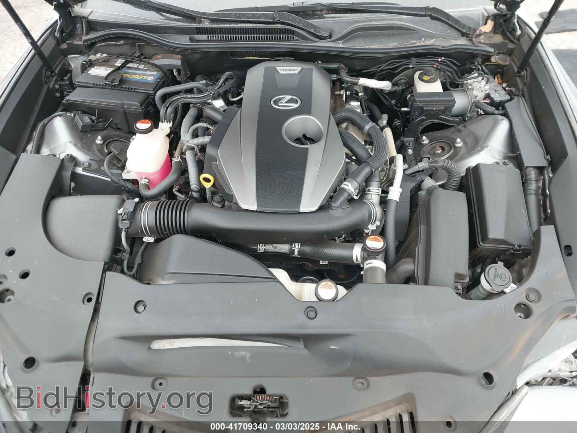 2016 LEXUS RC 200T - VIN: JTHHA5BC8G5000263 - Фото 10