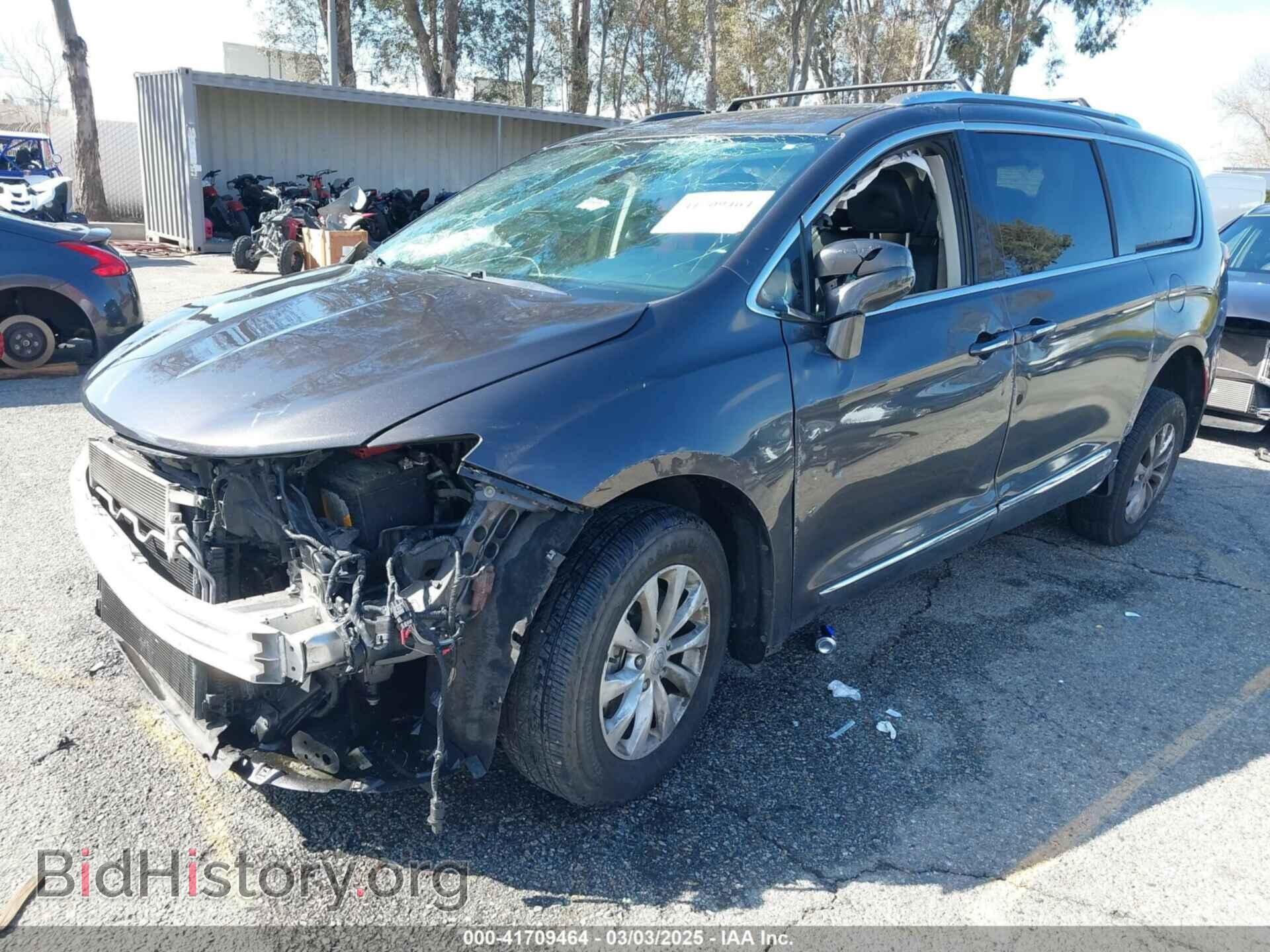 2019 CHRYSLER PACIFICA - VIN: 2C4RC1BG3KR613205 - Фото 2