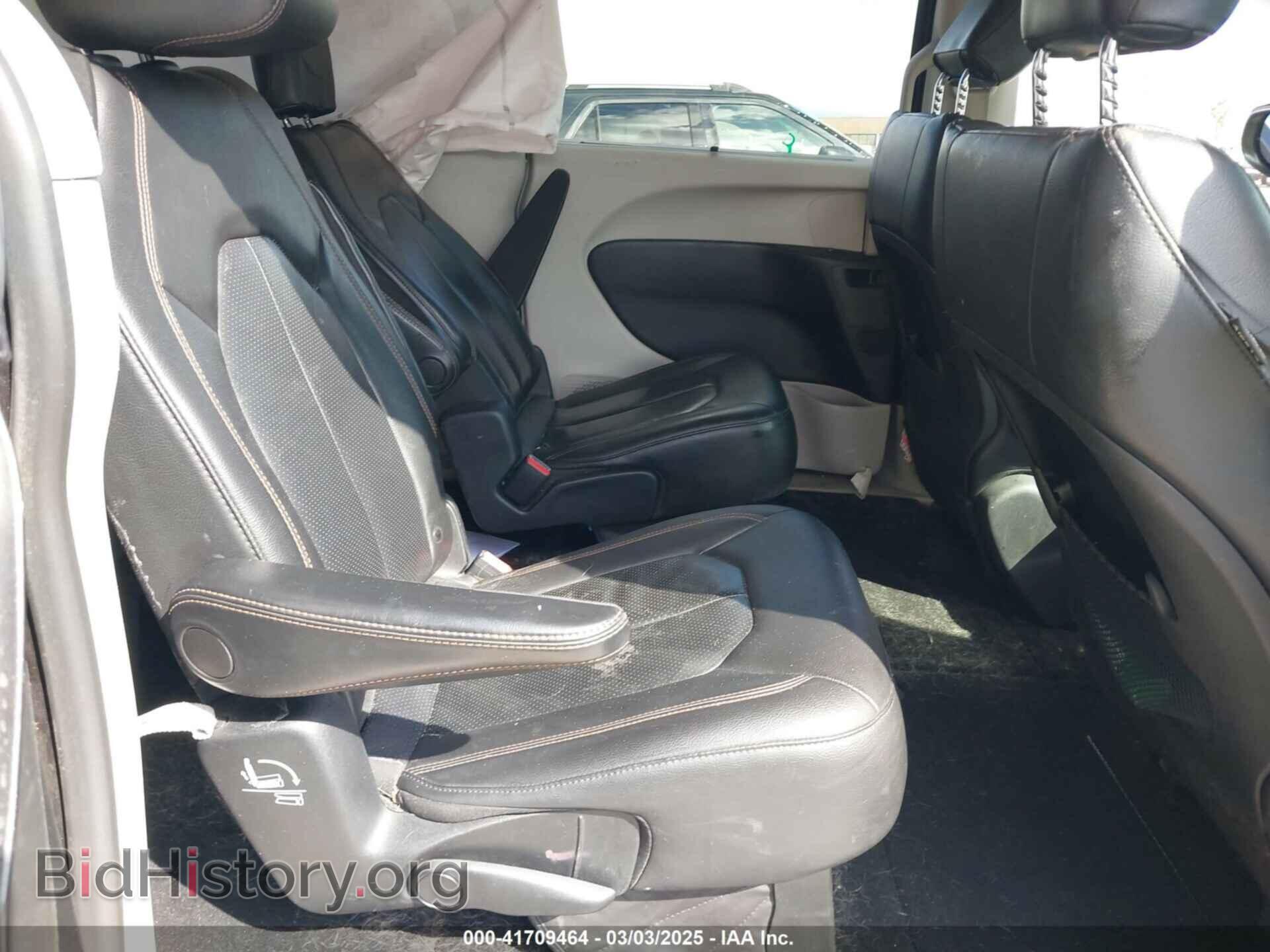 2019 CHRYSLER PACIFICA - VIN: 2C4RC1BG3KR613205 - Фото 8